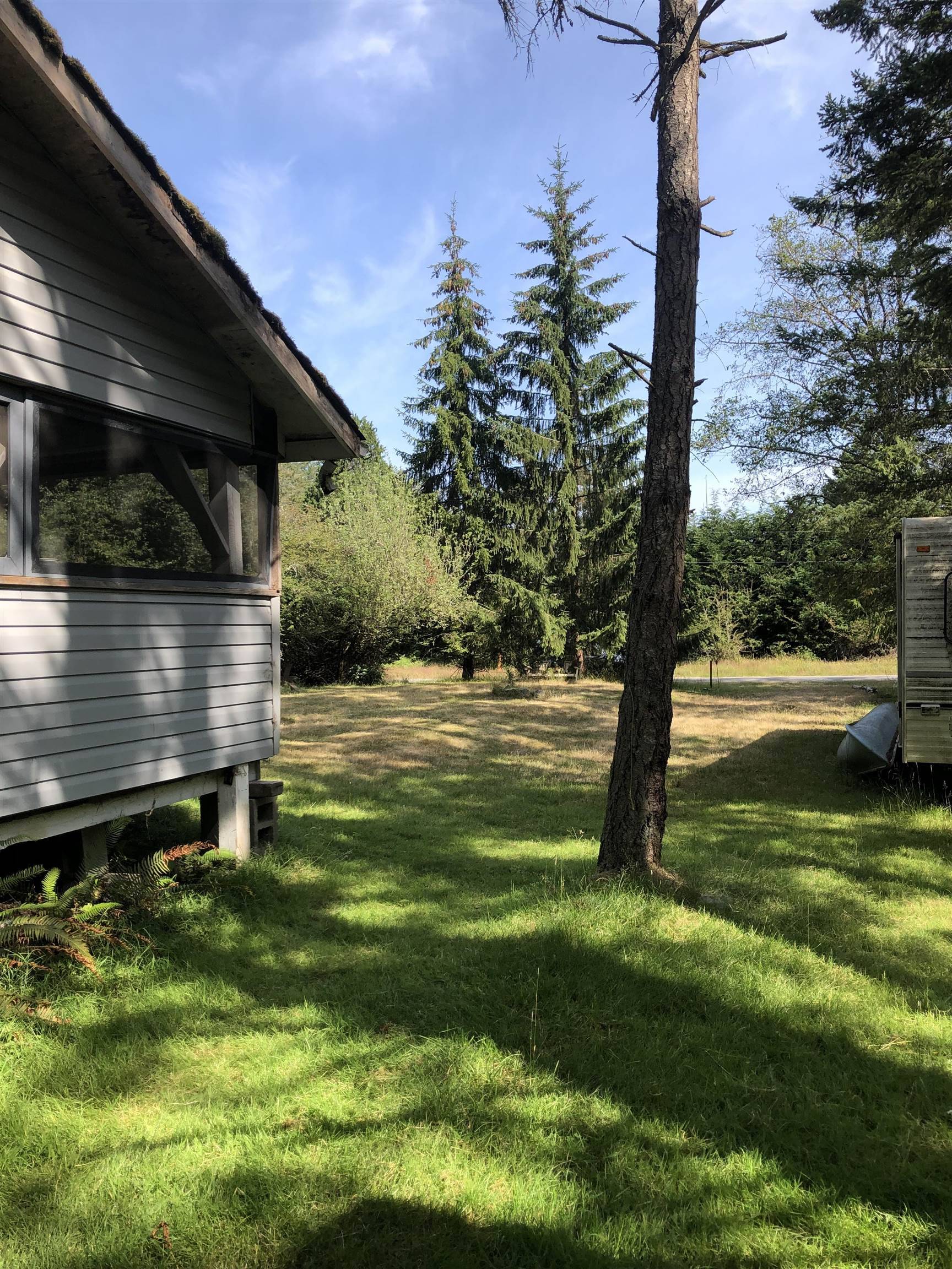 Mayne Island, BC V0N 2J1,726 SEAVIEW RD