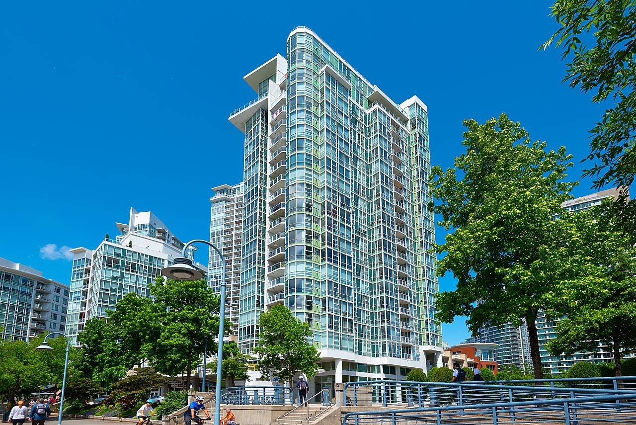 Vancouver, BC V6Z 2Z5,1077 MARINASIDE CRES #607