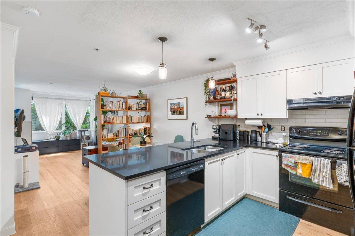 Vancouver, BC V5L 2B5,1823 E GEORGIA ST #108