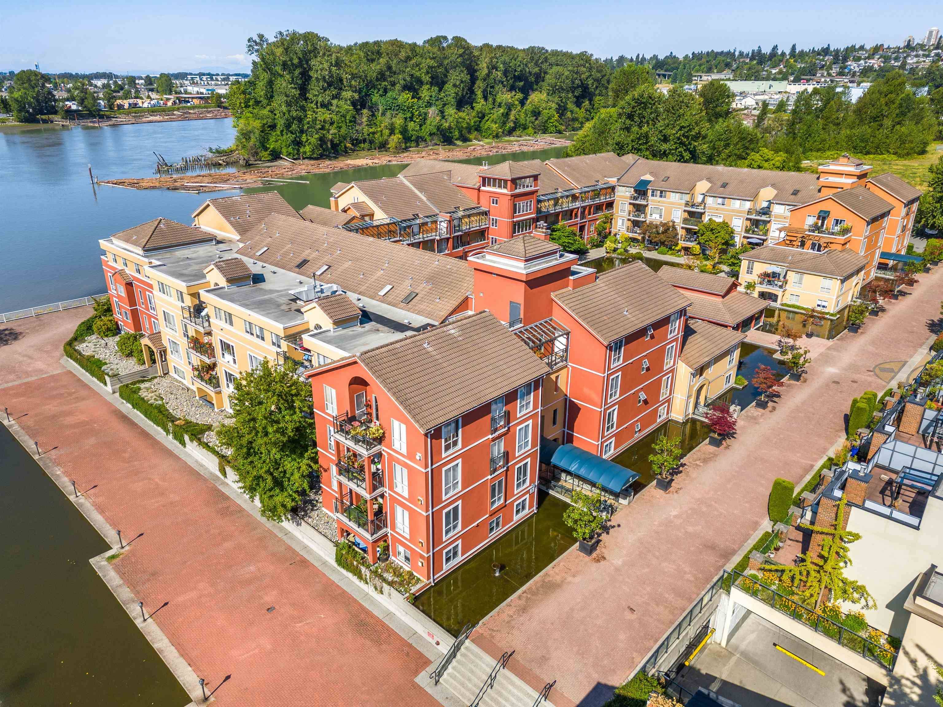 New Westminster, BC V3M 6N8,6 RENAISSANCE SQ #310