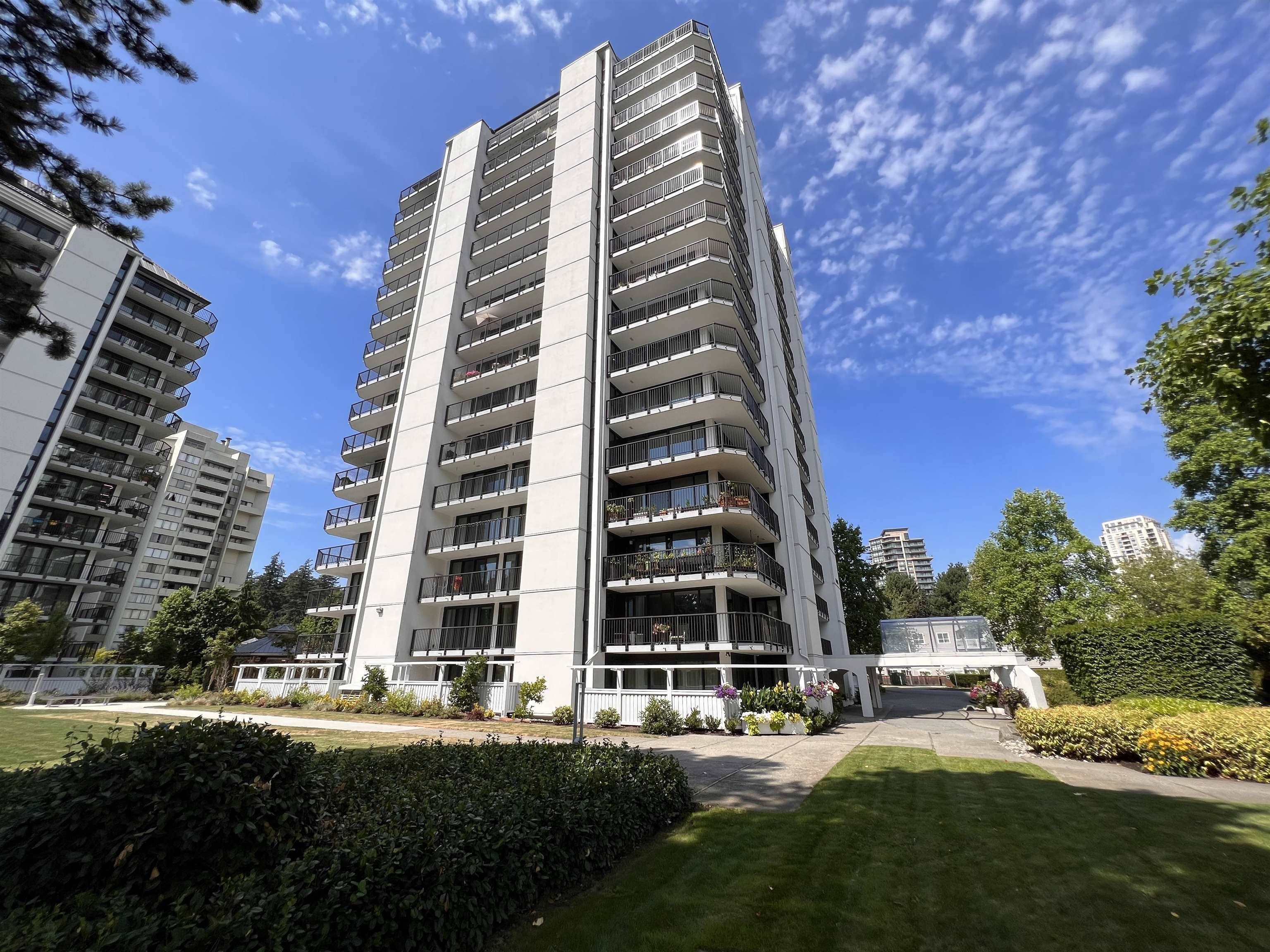 Burnaby, BC V5H 4E4,6455 WILLINGDON AVE #503