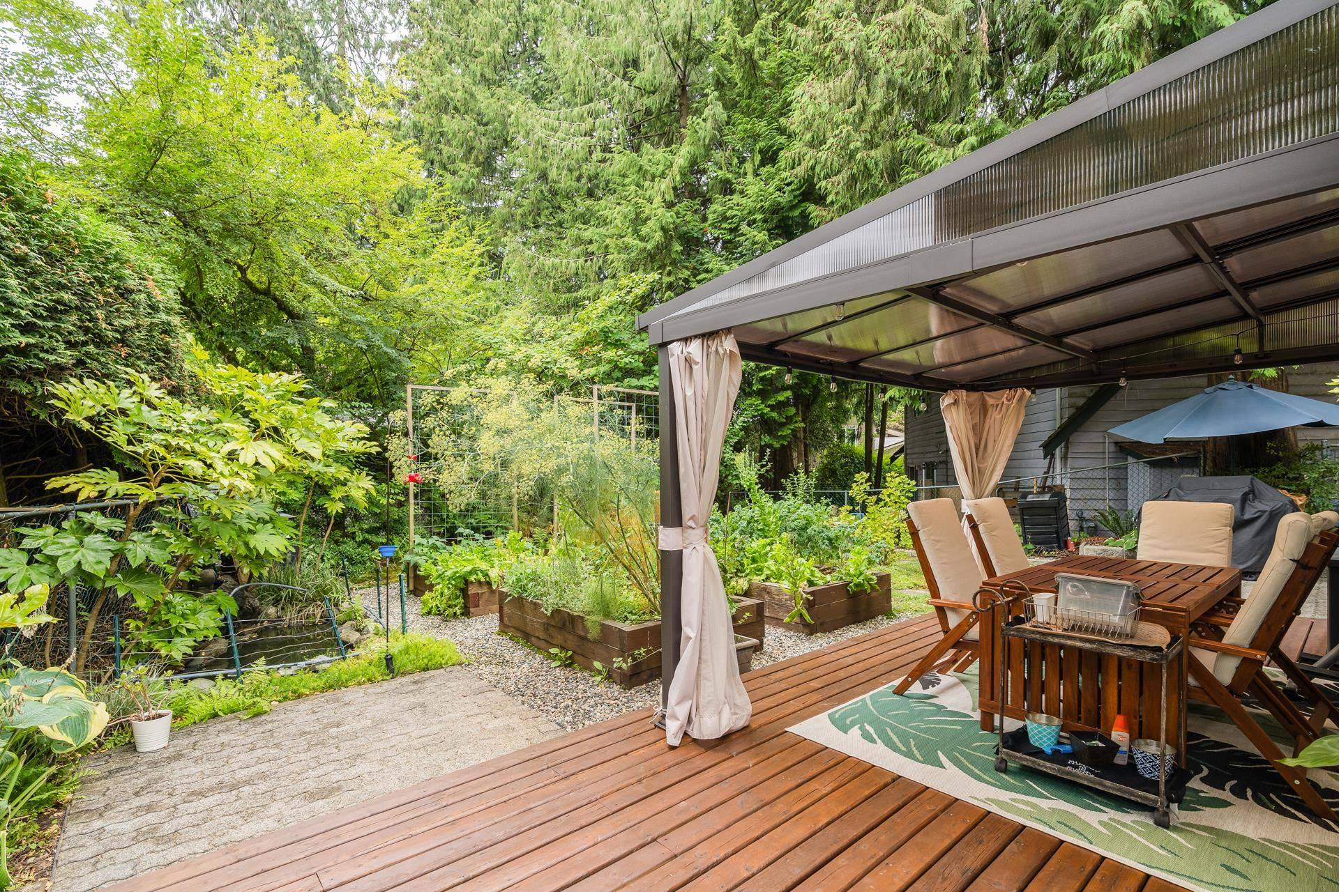 North Vancouver, BC V7J 1Y7,1621 PETERS RD