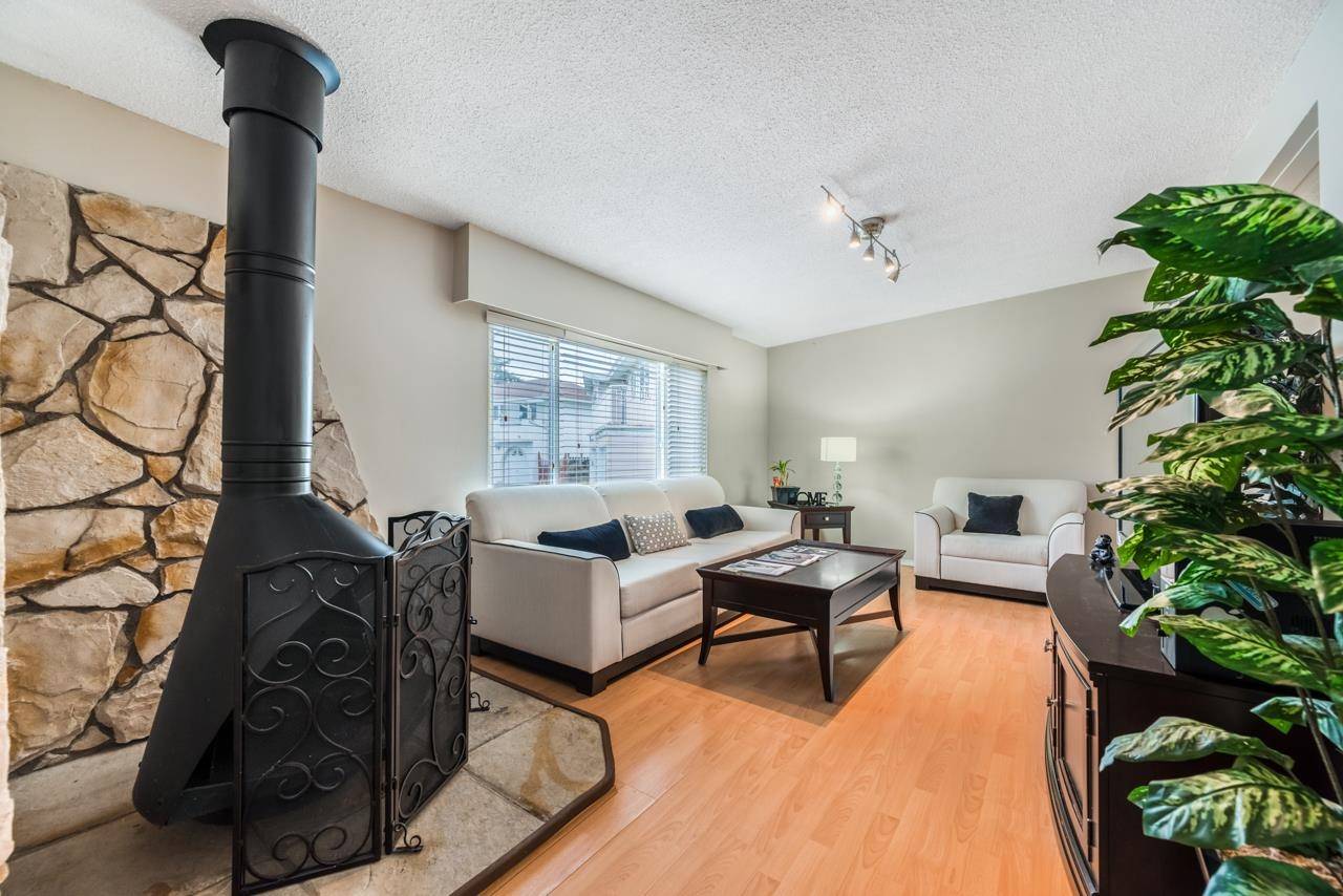 Richmond, BC V7C 4E4,7120 WINCHELSEA CRES