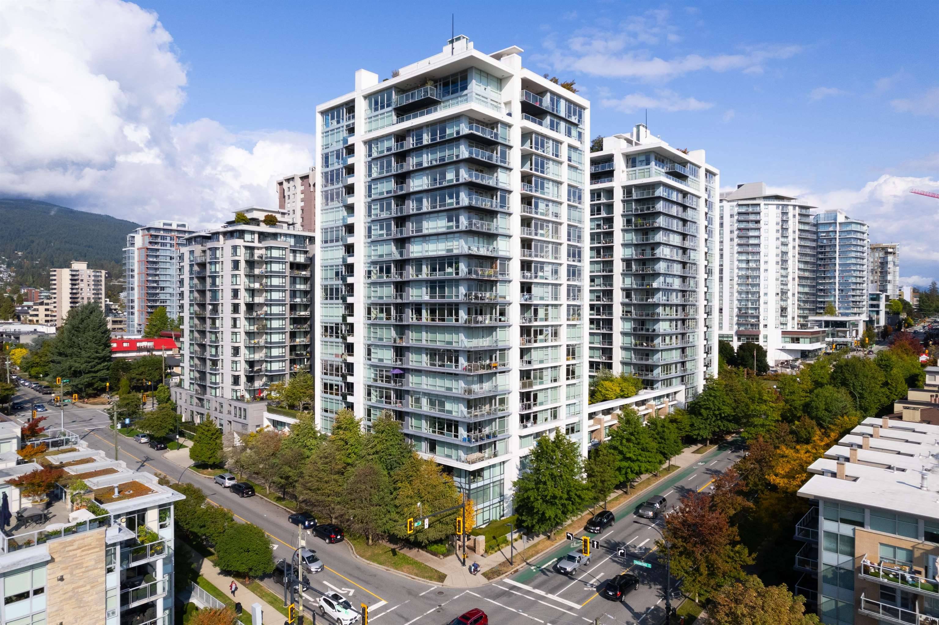 North Vancouver, BC V7M 0A6,1320 CHESTERFIELD AVE #804