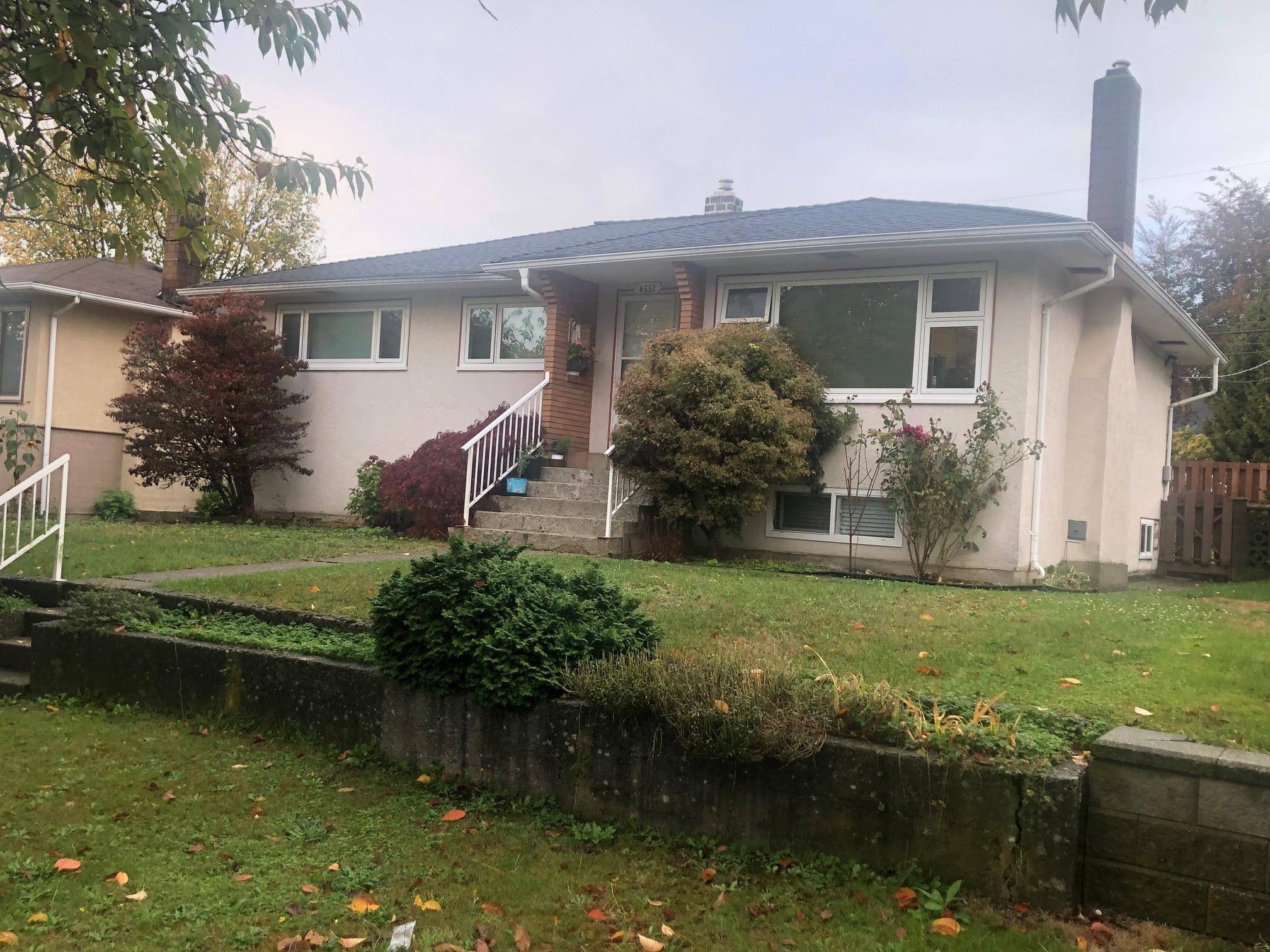 Burnaby, BC V5C 3H4,4551 NAPIER ST