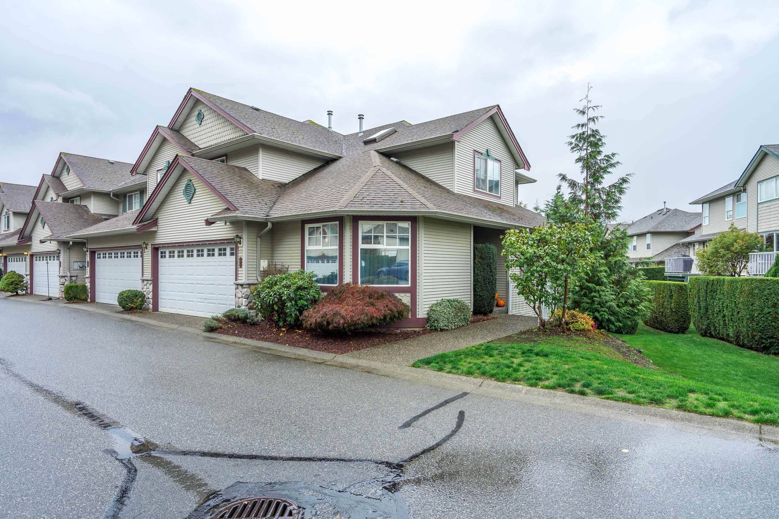 Chilliwack, BC V2R 5L7,46360 VALLEYVIEW RD #37