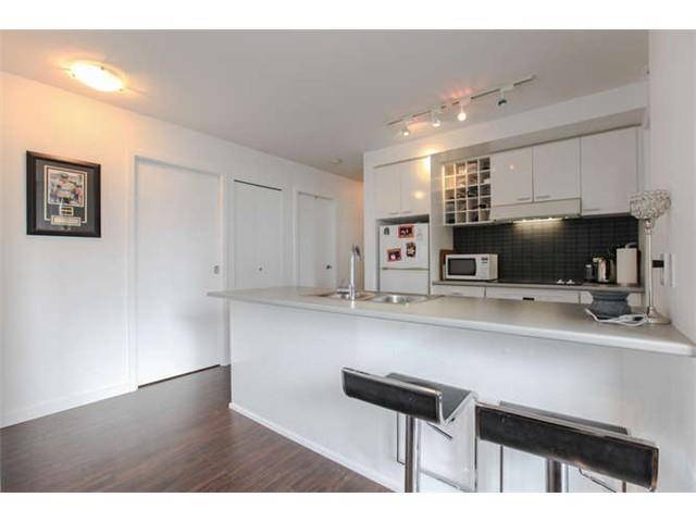 Vancouver, BC V6B 1T8,111 W GEORGIA ST #908