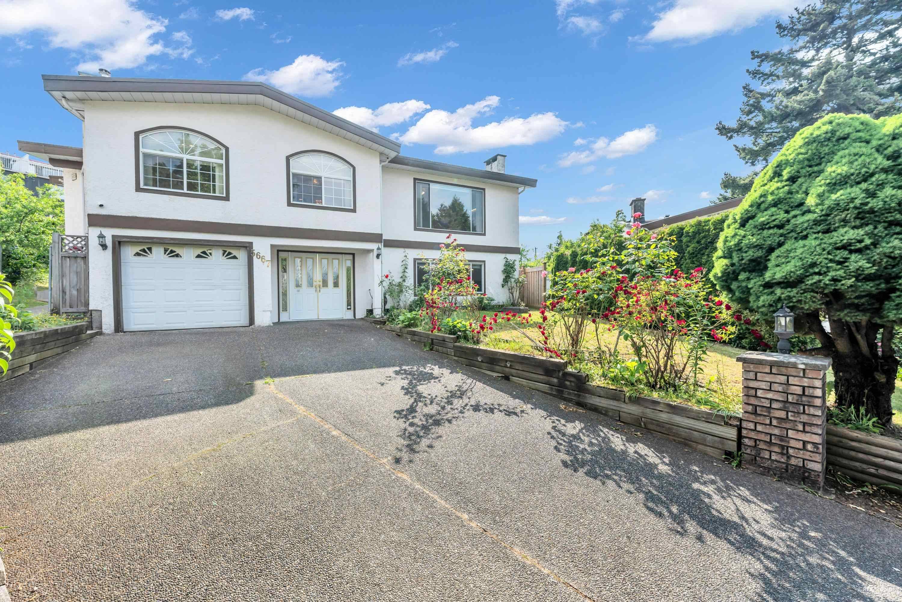 Vancouver, BC V5R 4P2,5667 OBEN ST