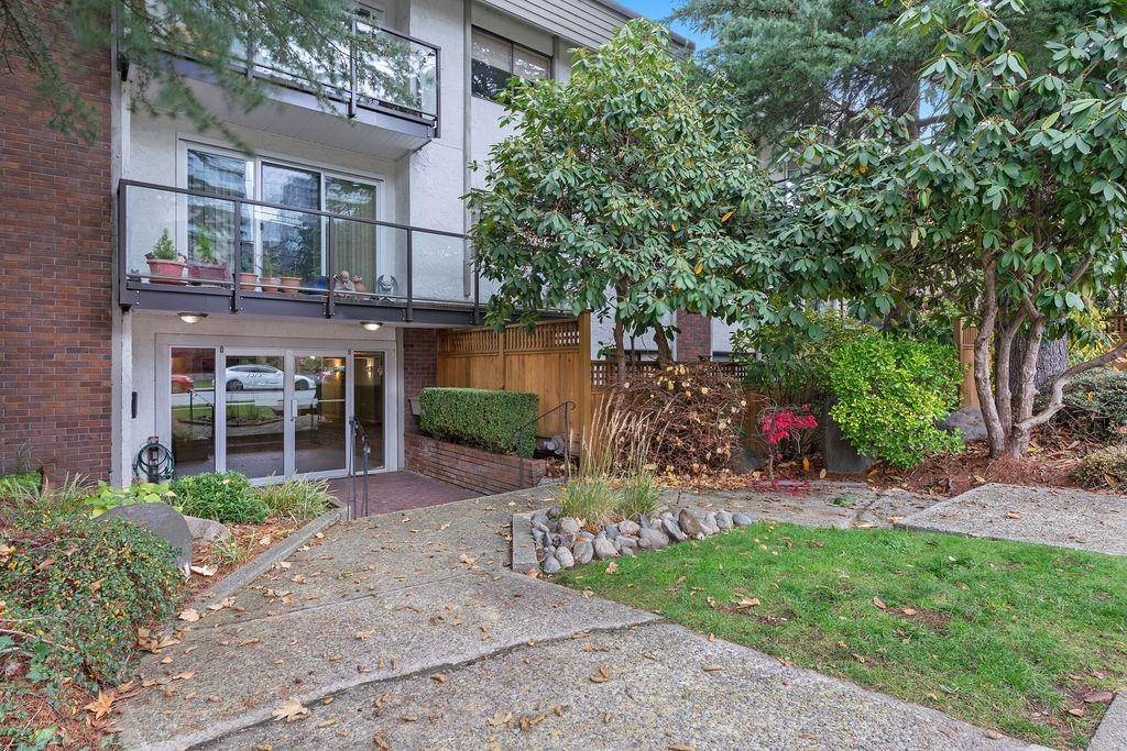 North Vancouver, BC V7M 2N5,1515 CHESTERFIELD AVE #203