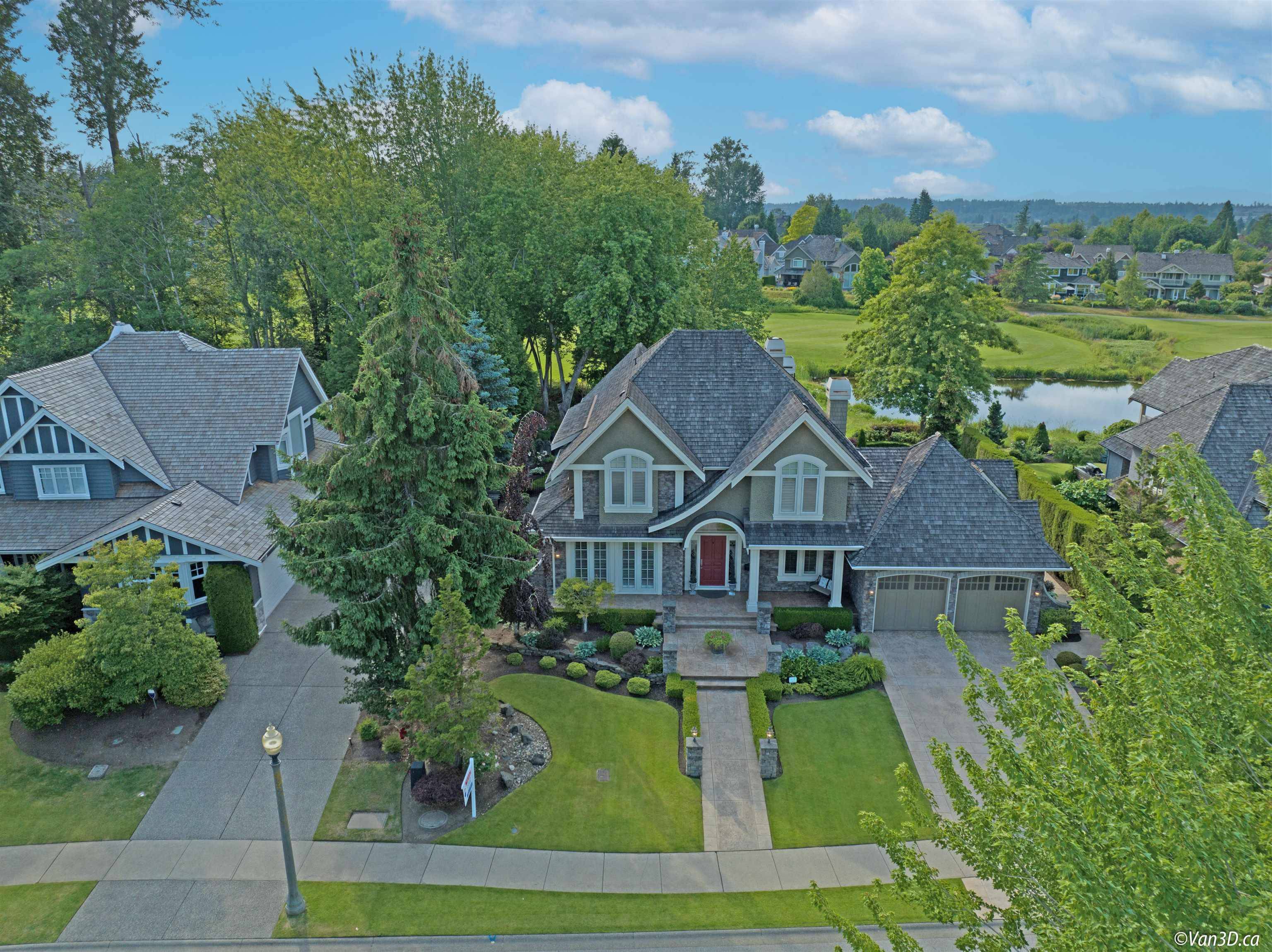 Surrey, BC V3Z 0H8,3789 DEVONSHIRE DR