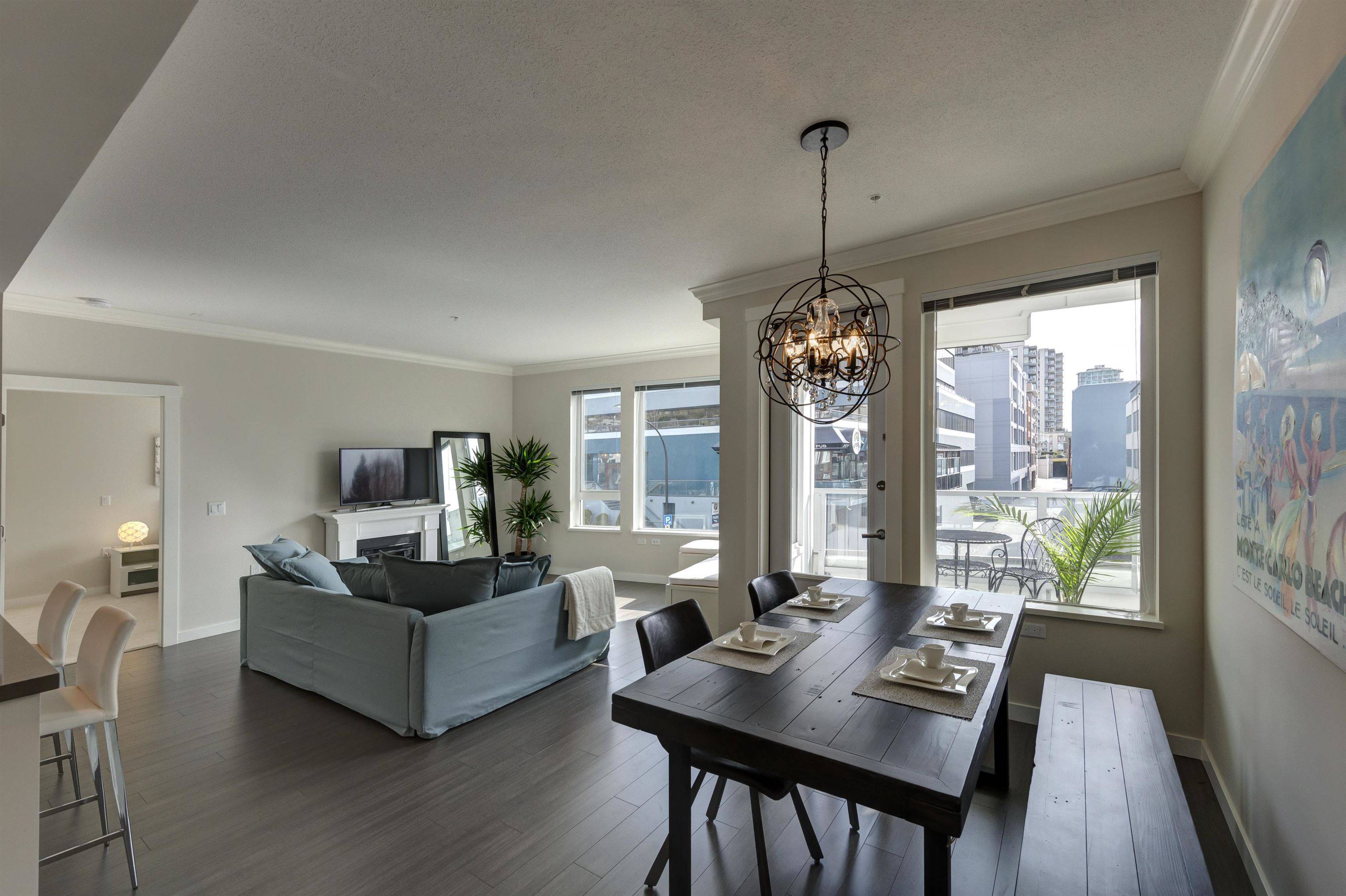 North Vancouver, BC V7M 3G8,255 W 1ST ST #222