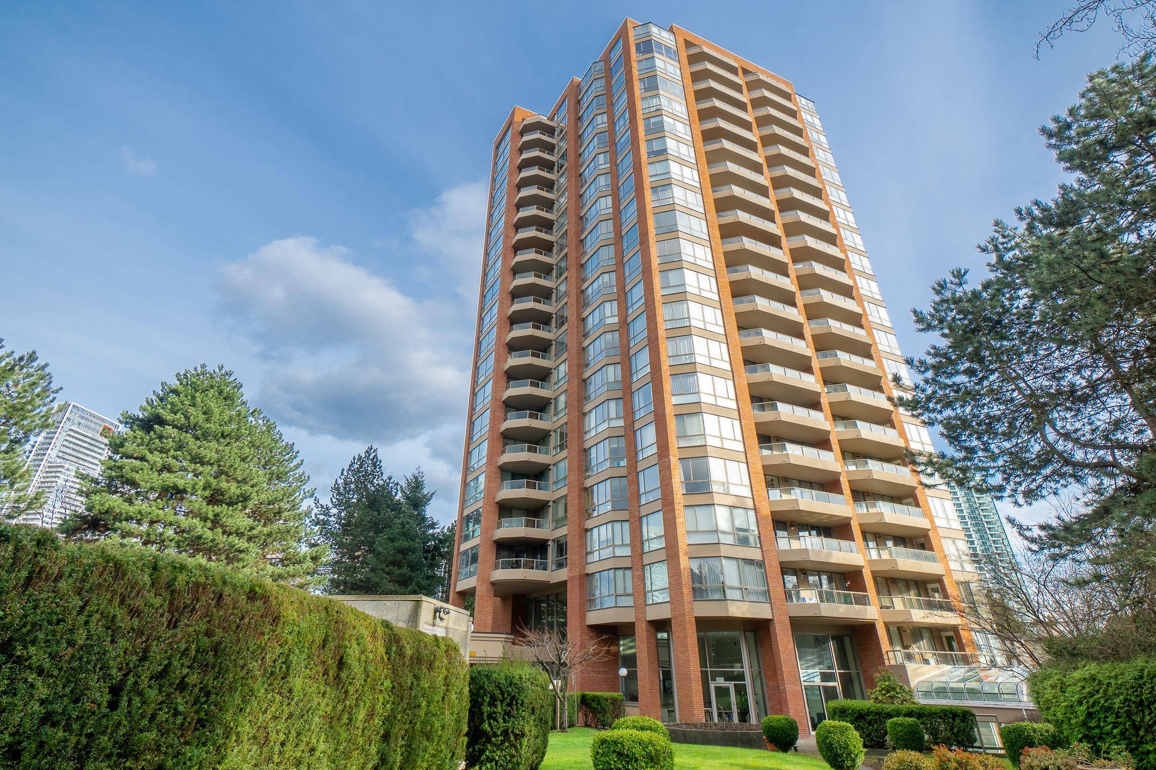 Burnaby, BC V5H 4K9,4350 BERESFORD ST #1802