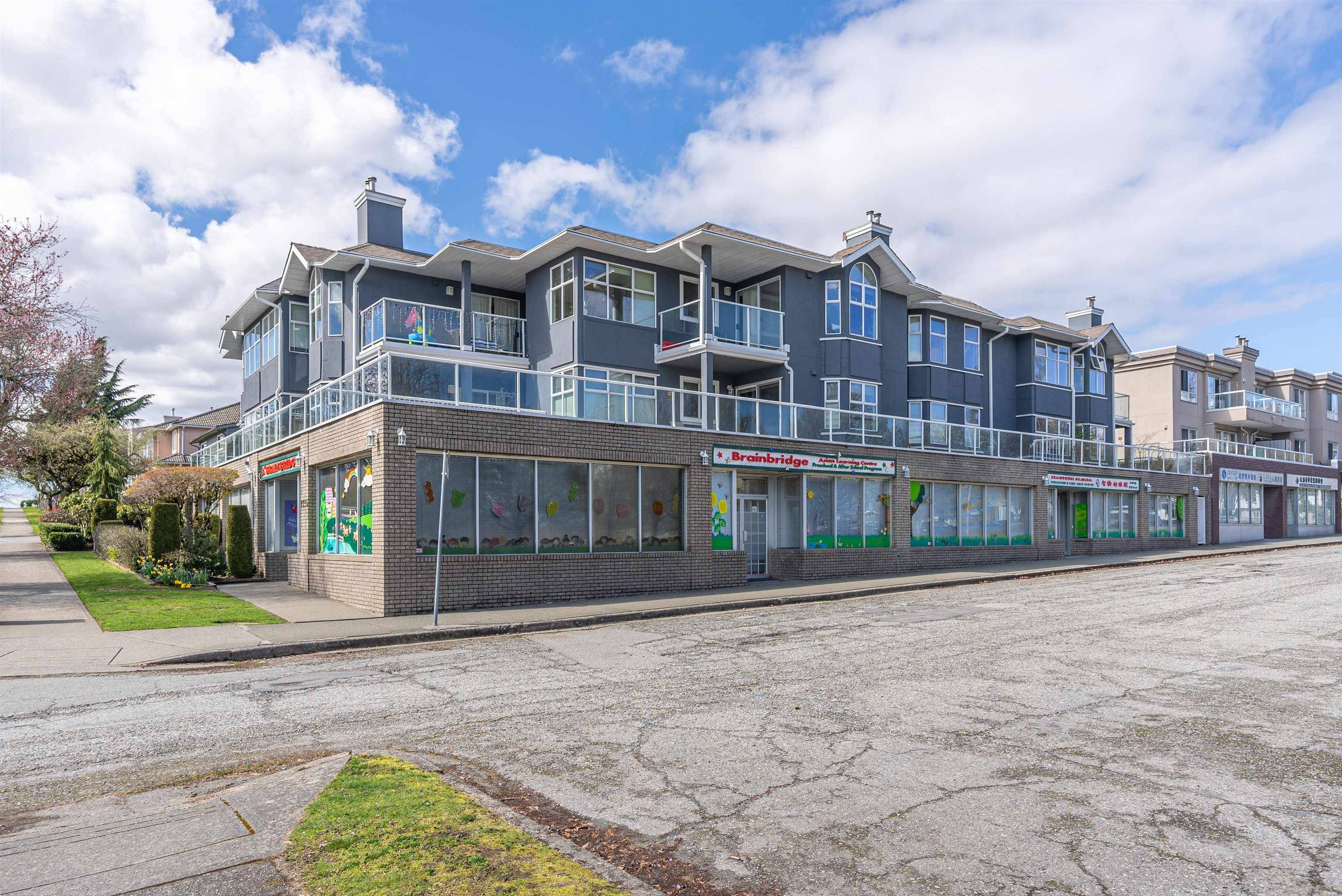 Vancouver, BC V5P 2K5,2285 E 61ST AVE #205