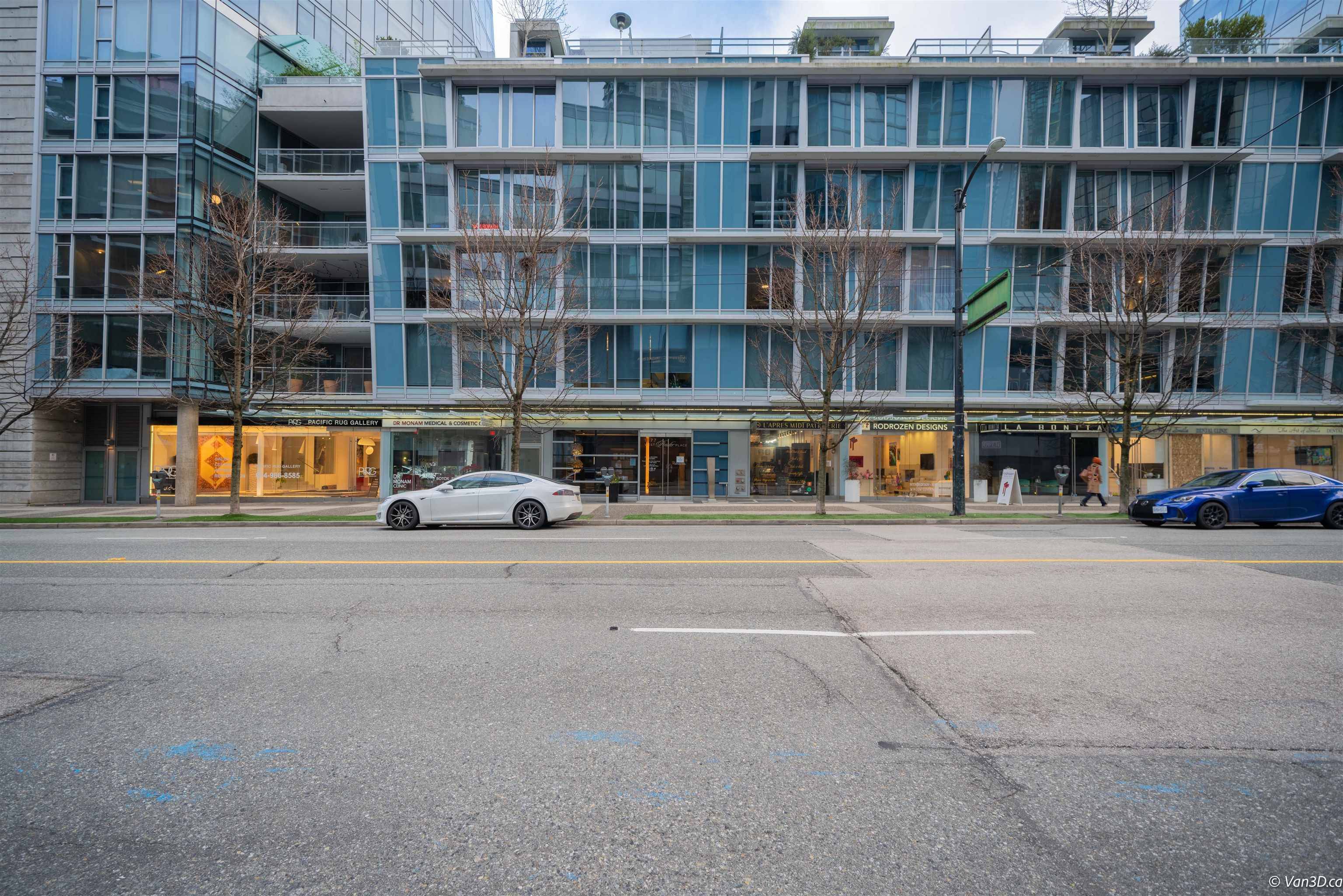 Vancouver, BC V6G 2S3,1477 W PENDER ST #303