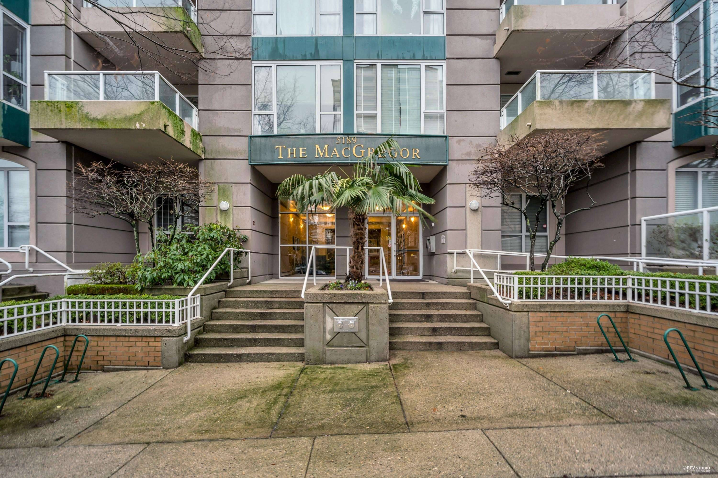 Vancouver, BC V5R 6C7,5189 GASTON ST #313