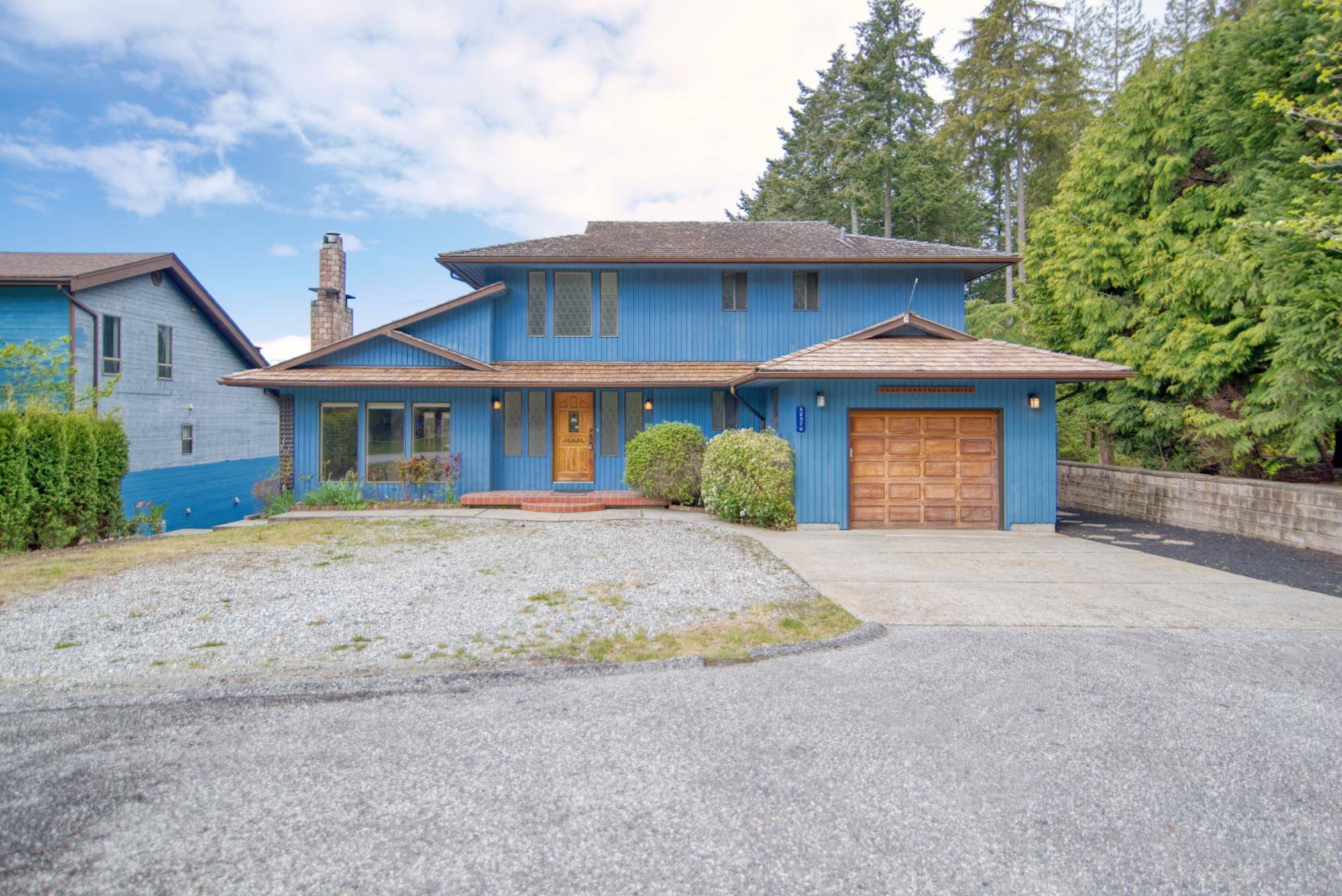 Sechelt, BC V0N 3A2,5237 CHARTWELL RD