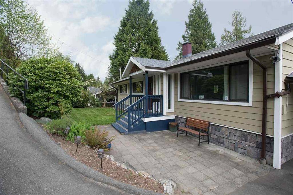 Coquitlam, BC V3C 2E4,3047 SPURAWAY AVE