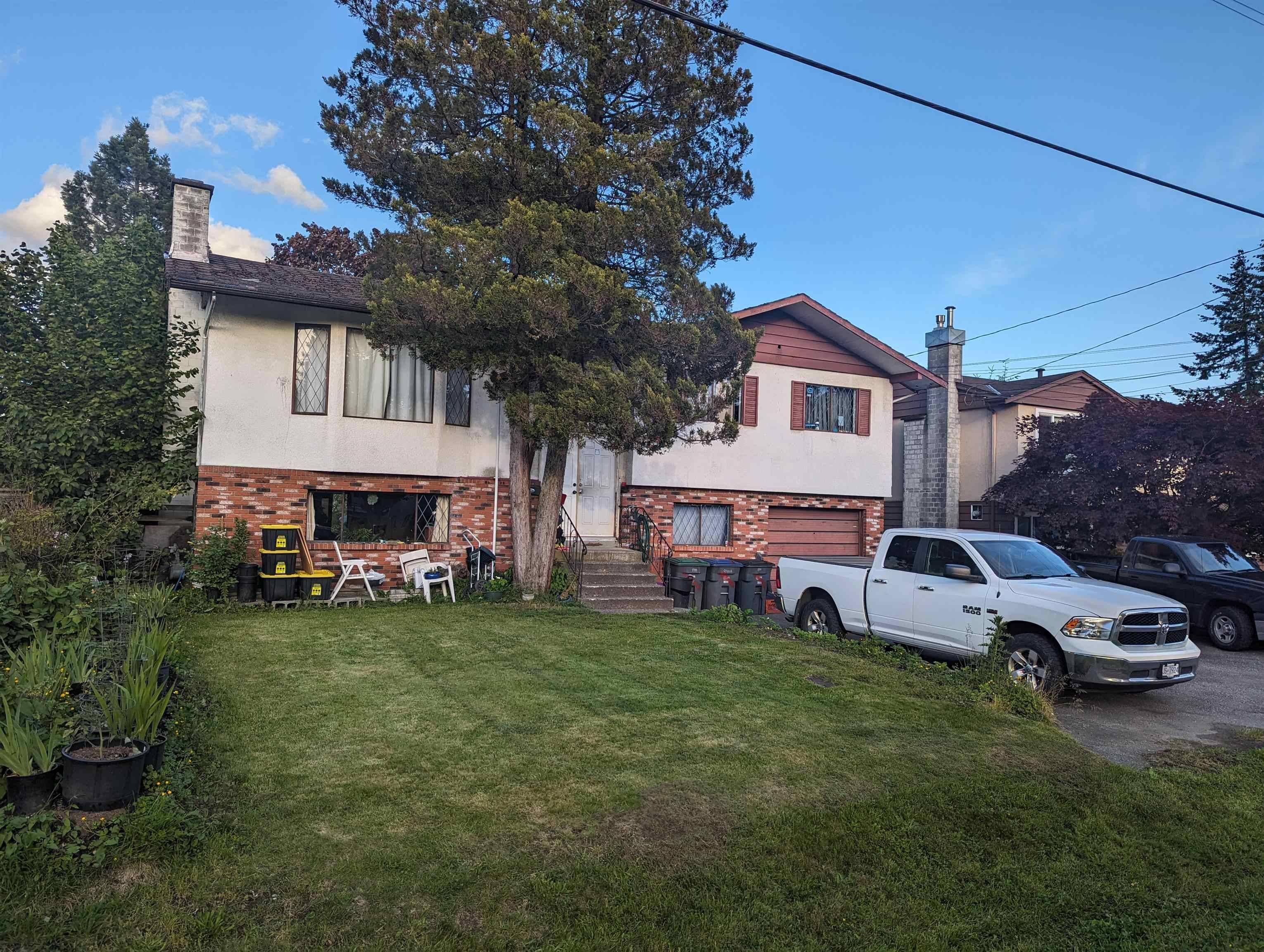 Surrey, BC V4N 2Y3,8944 156A ST