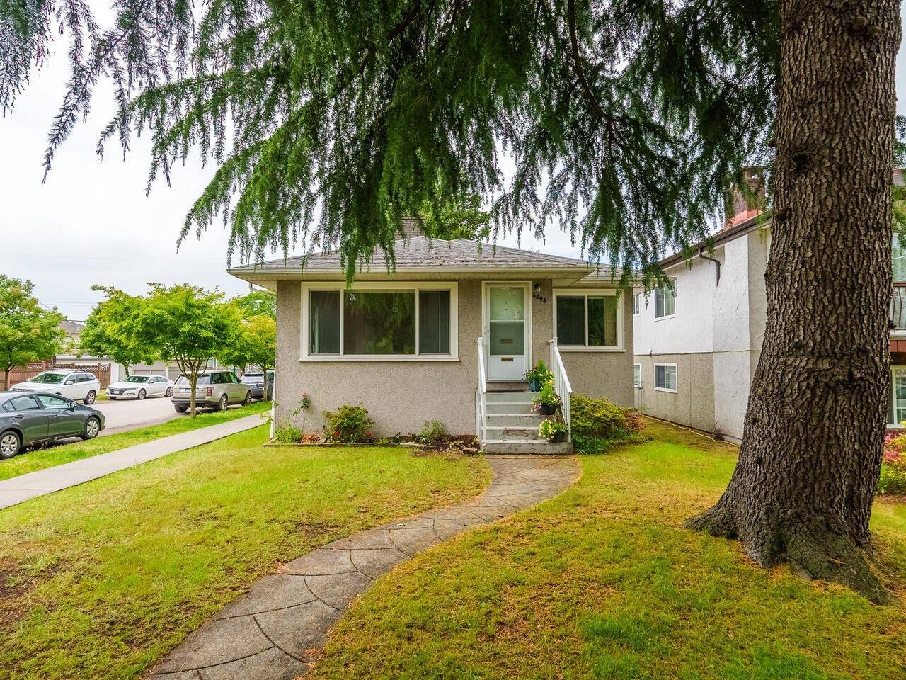 Vancouver, BC V5P 3B2,6293 DUMFRIES ST