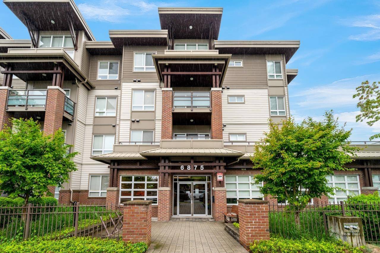 Burnaby, BC V5J 0G6,6875 DUNBLANE AVE #106