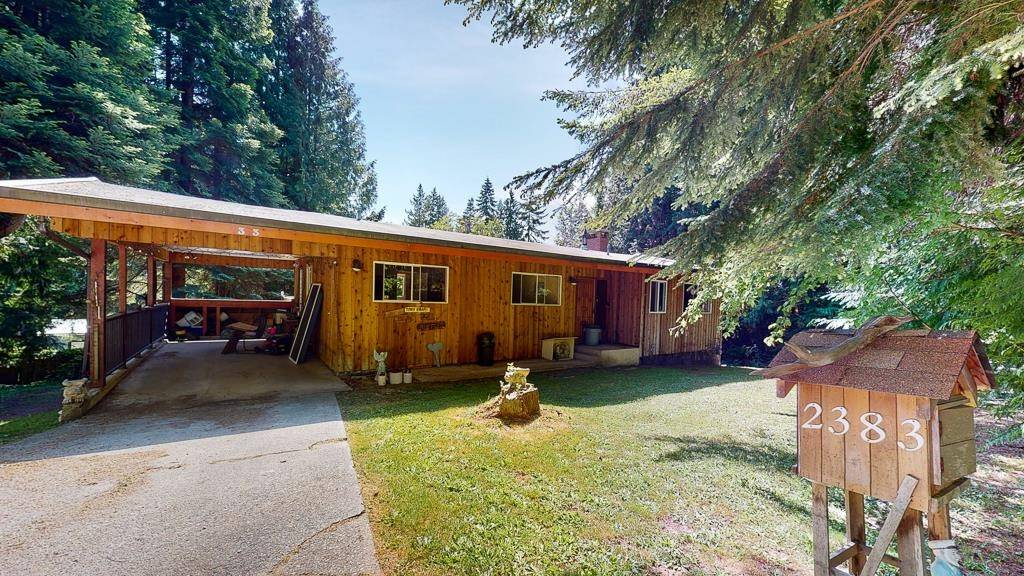 Roberts Creek, BC V0N 2W6,2383 LOWER RD