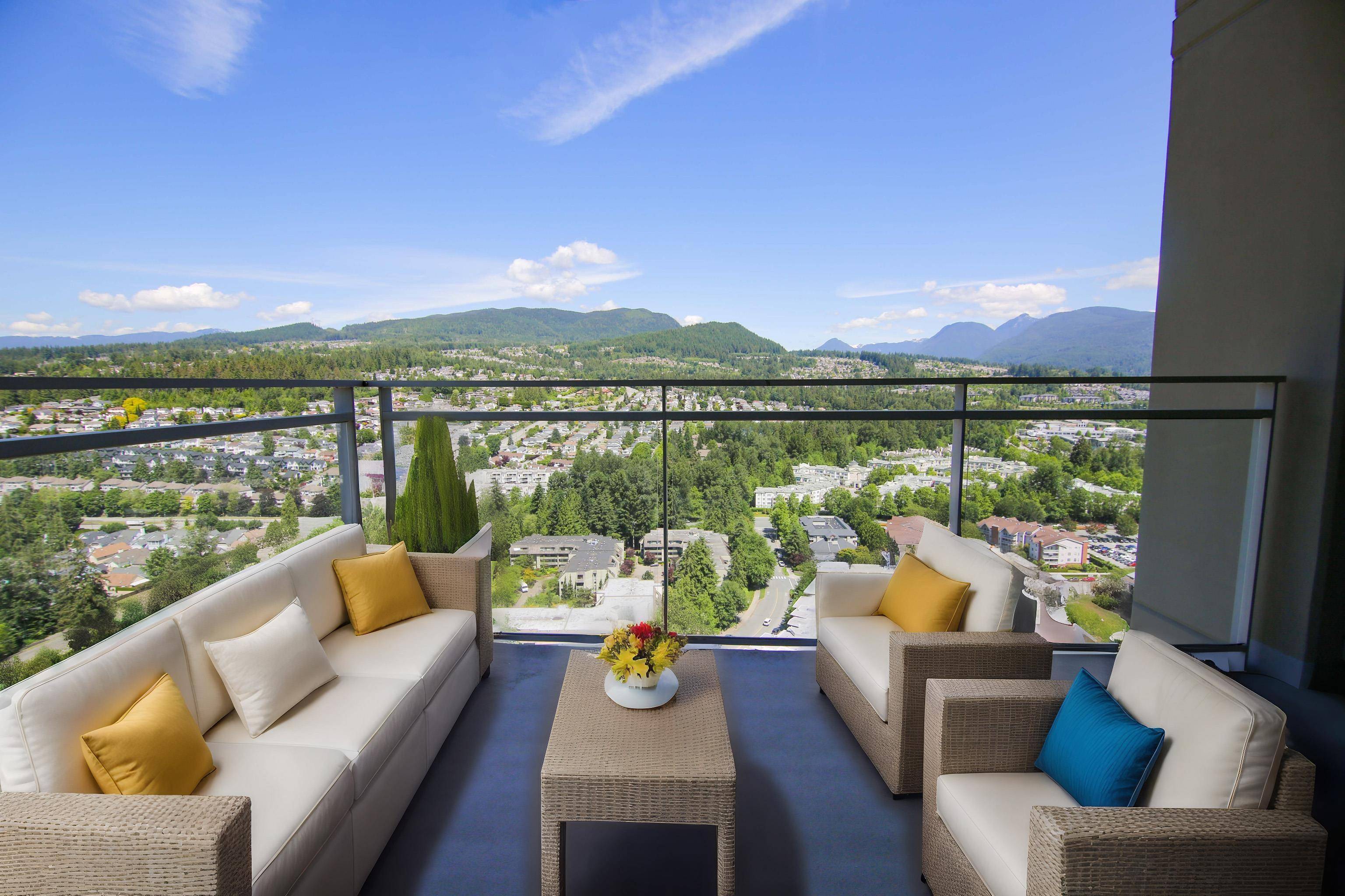 Coquitlam, BC V3B 0H9,2955 ATLANTIC AVE #3607