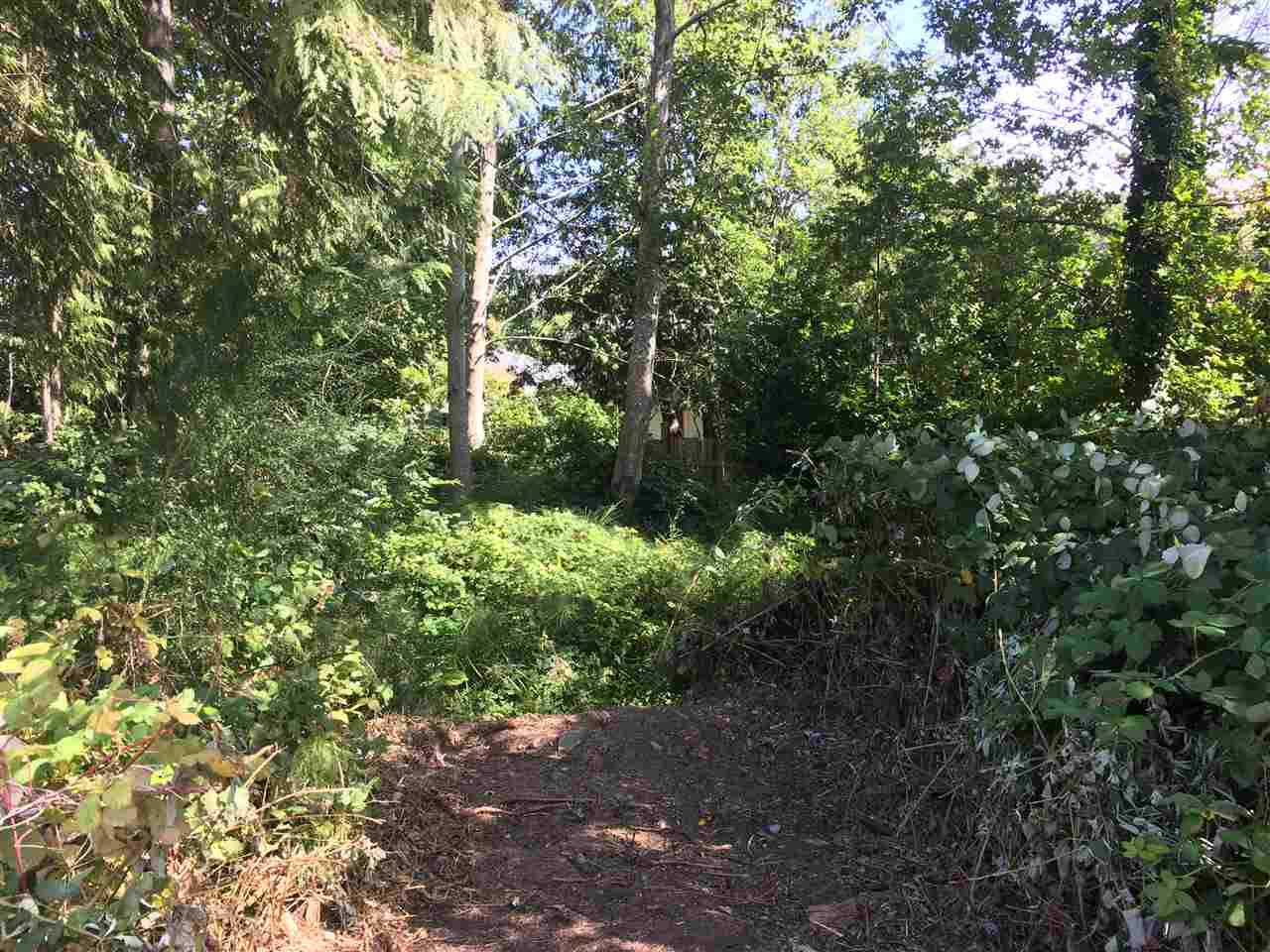 Gibsons, BC V0N 1V8,Lot 38 MAPLEWOOD LN