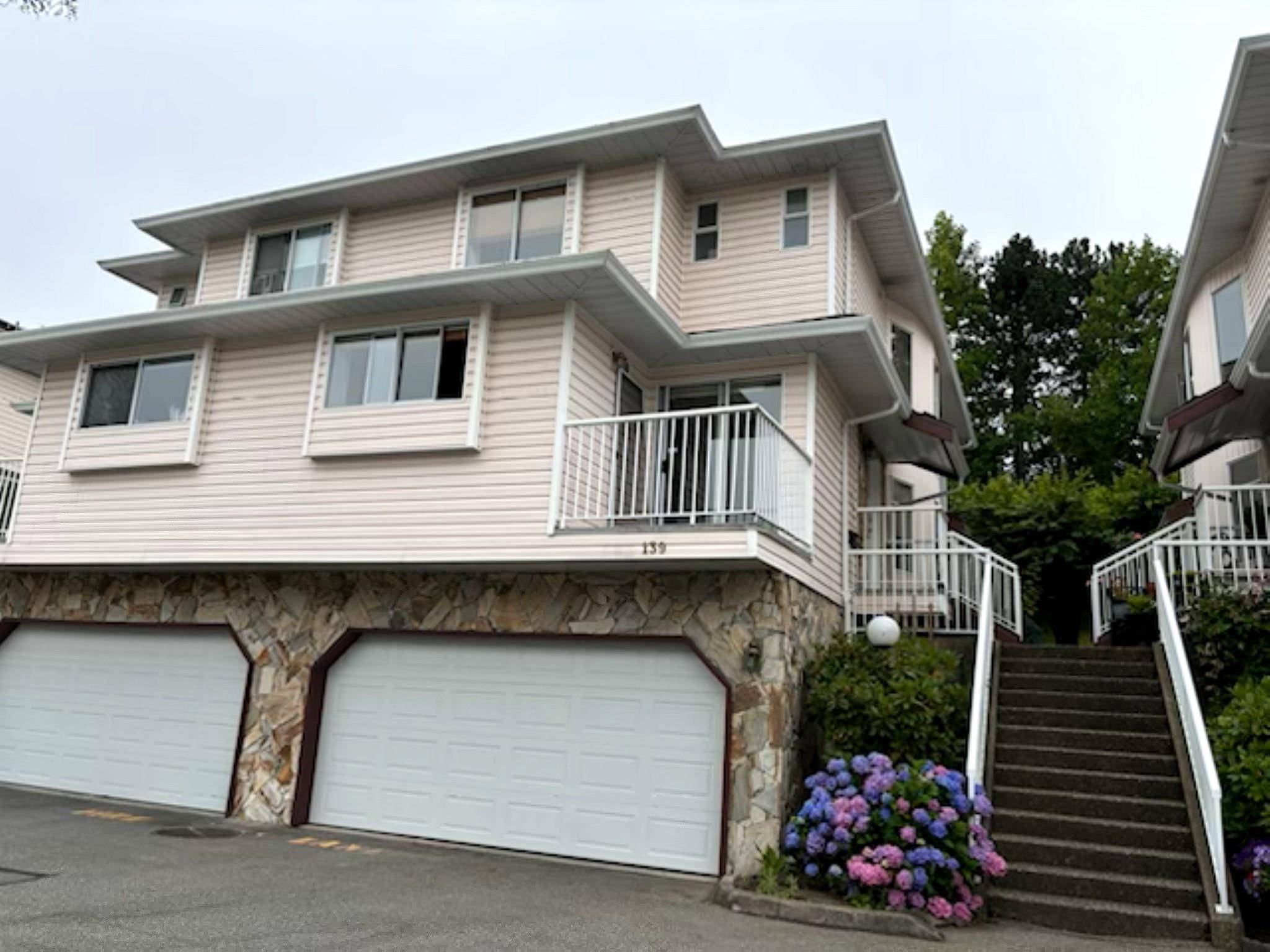 Surrey, BC V3W 1C2,6875 121 ST #139