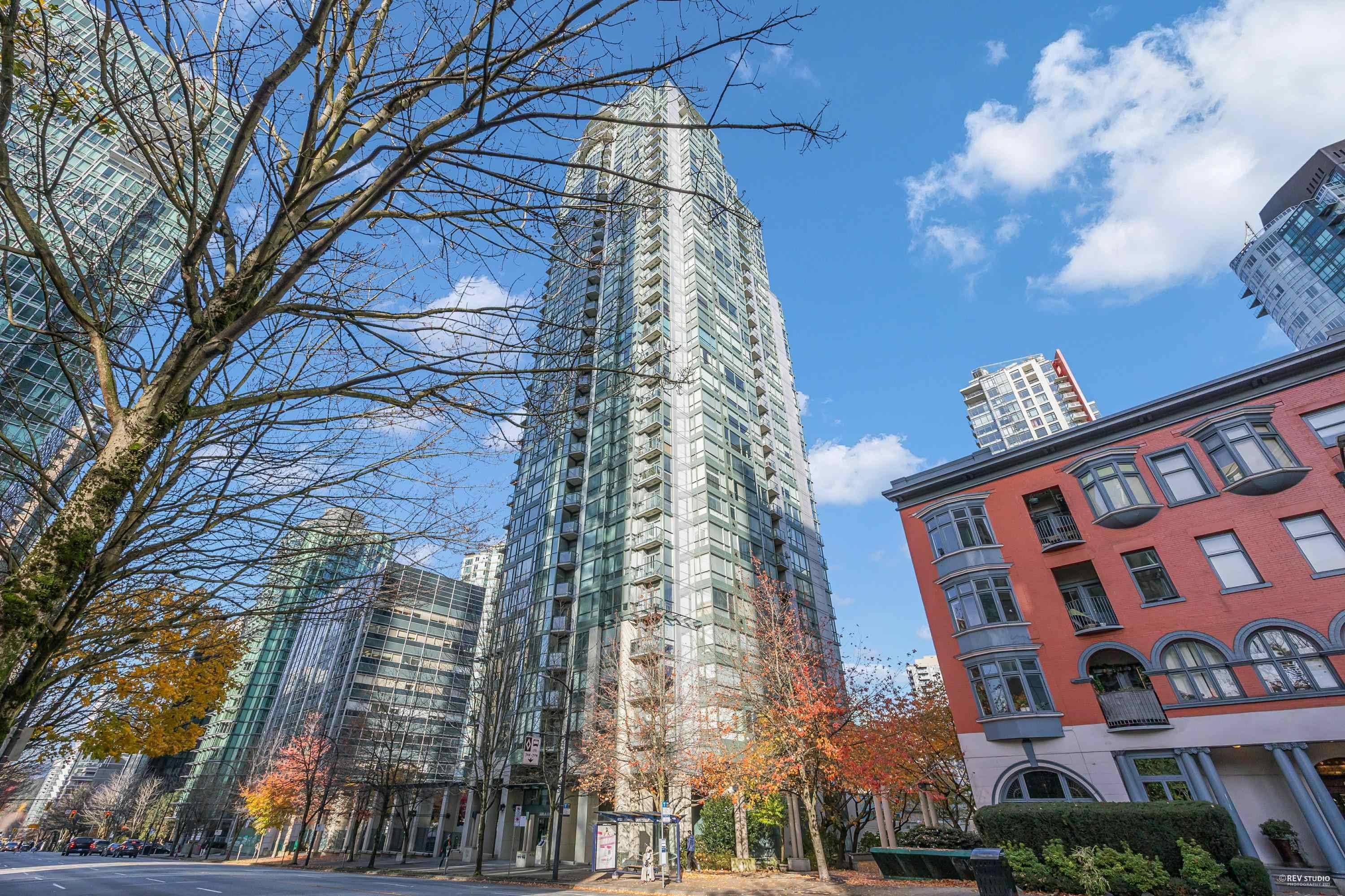 Vancouver, BC V6E 4R8,1239 W GEORGIA ST #703