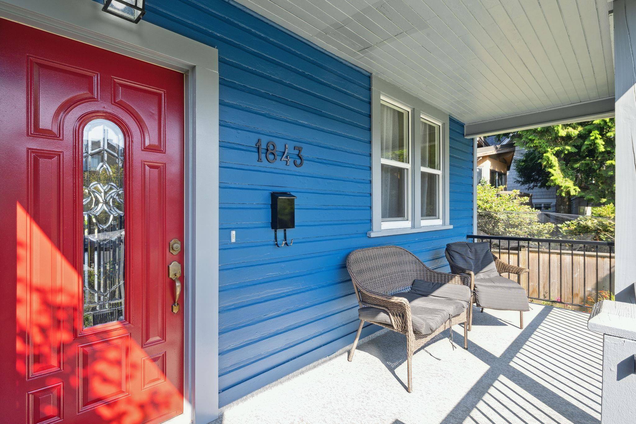 North Vancouver, BC V7M 2P2,1843 CHESTERFIELD AVE