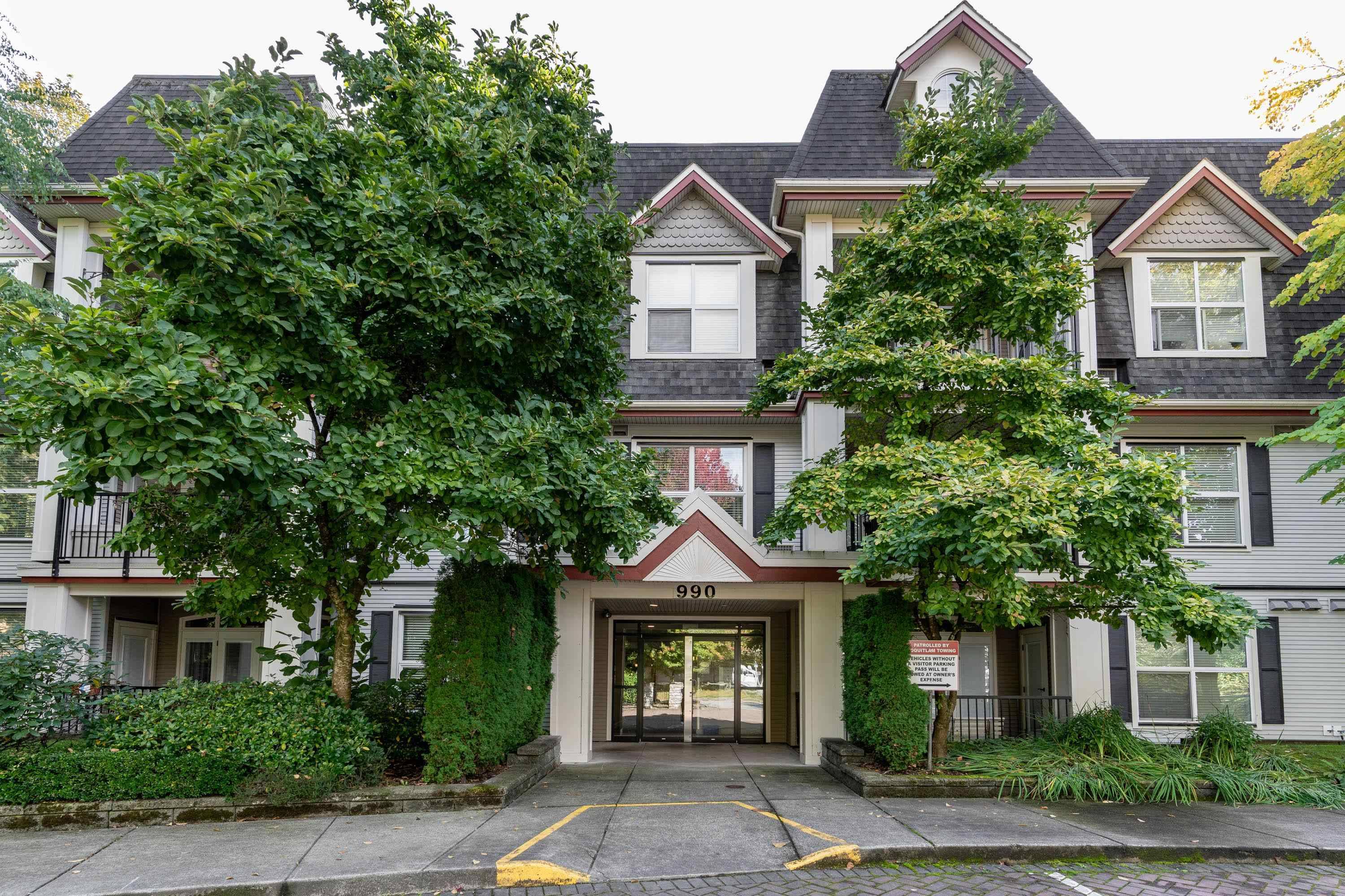 Coquitlam, BC V3K 3V2,990 ADAIR AVE #110