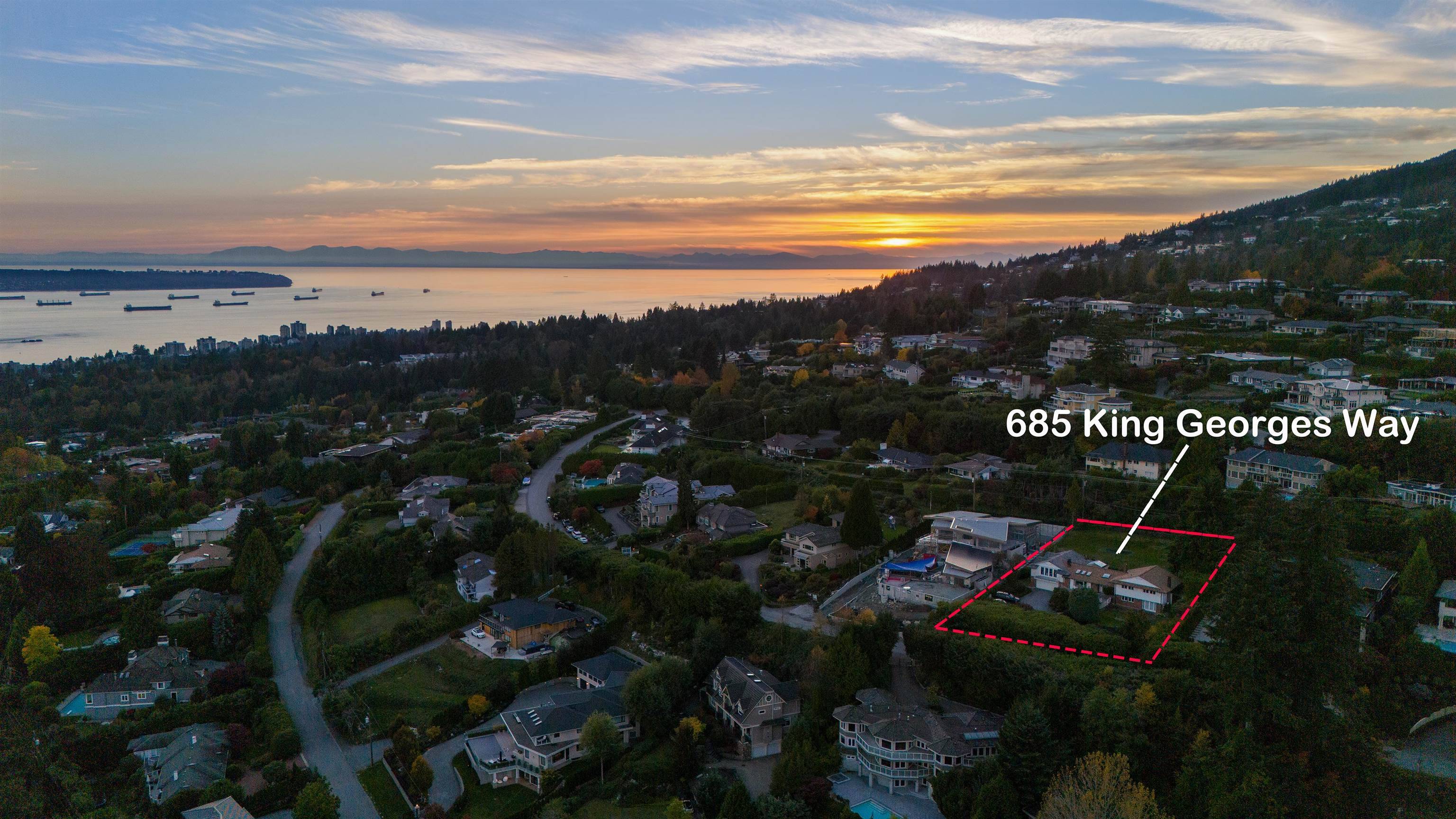 West Vancouver, BC V7S 1S2,685 KING GEORGES WAY