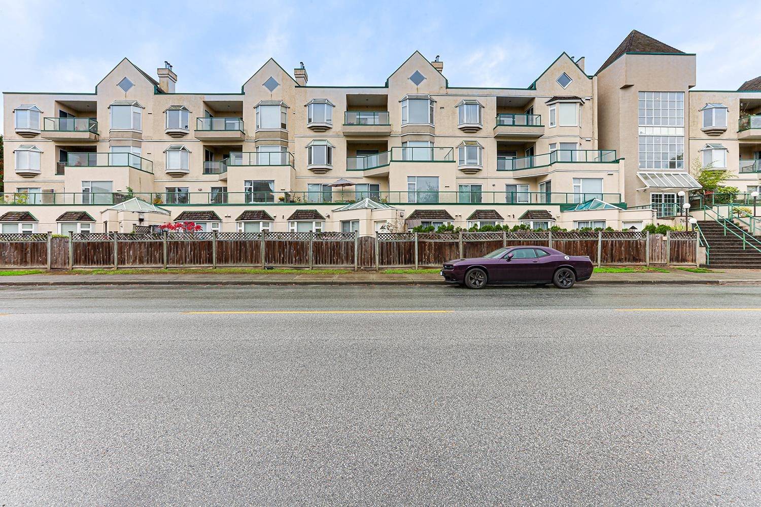 Richmond, BC V6Y 3W7,7633 ST. ALBANS RD #104