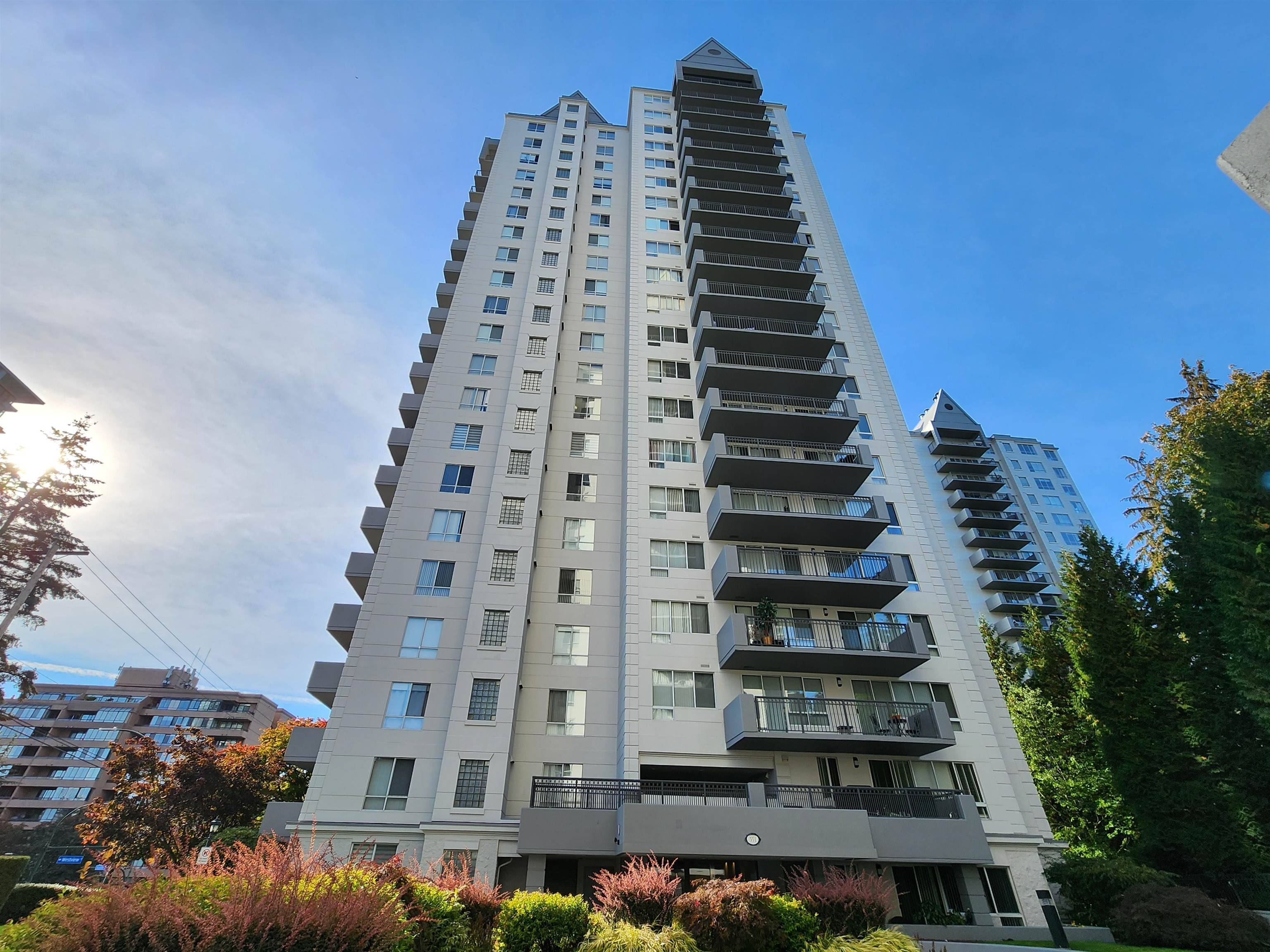 Coquitlam, BC V3K 6R7,551 AUSTIN AVE #1502