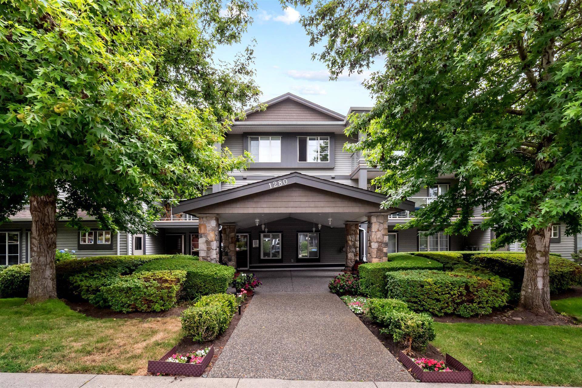 White Rock, BC V4B 4B9,1280 MERKLIN ST #207