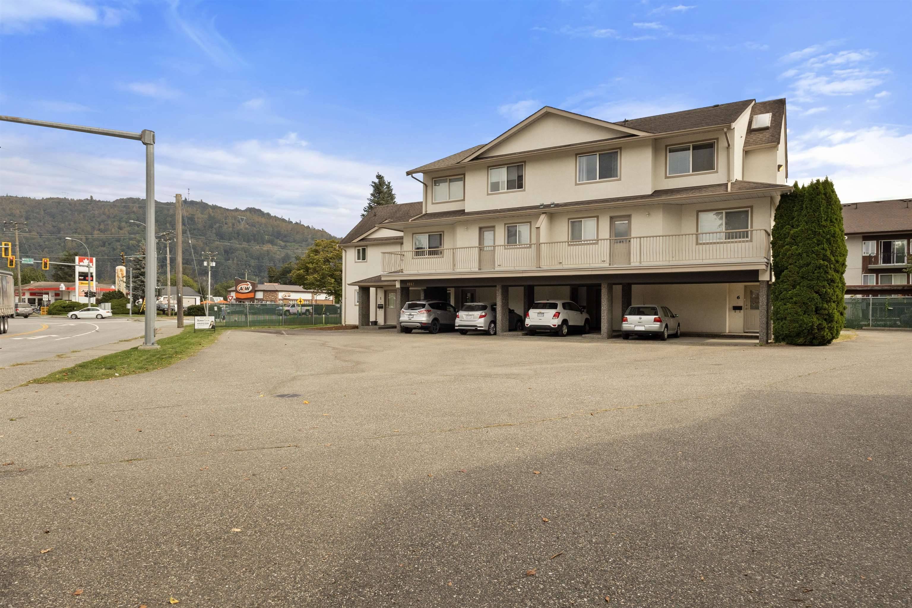 Agassiz, BC V0M 1A4,1662 AGASSIZ-ROSEDALE NO 9 HWY #5