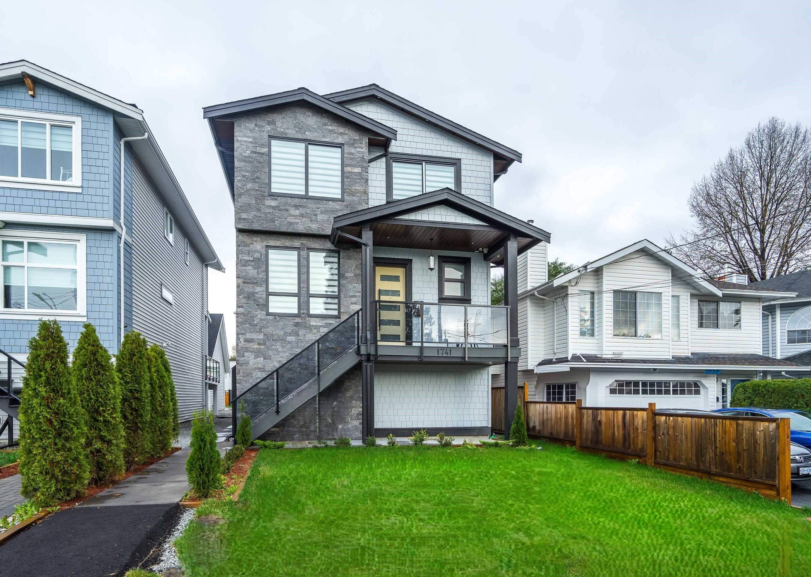 Port Coquitlam, BC V3C 1J6,1741 MORGAN AVE