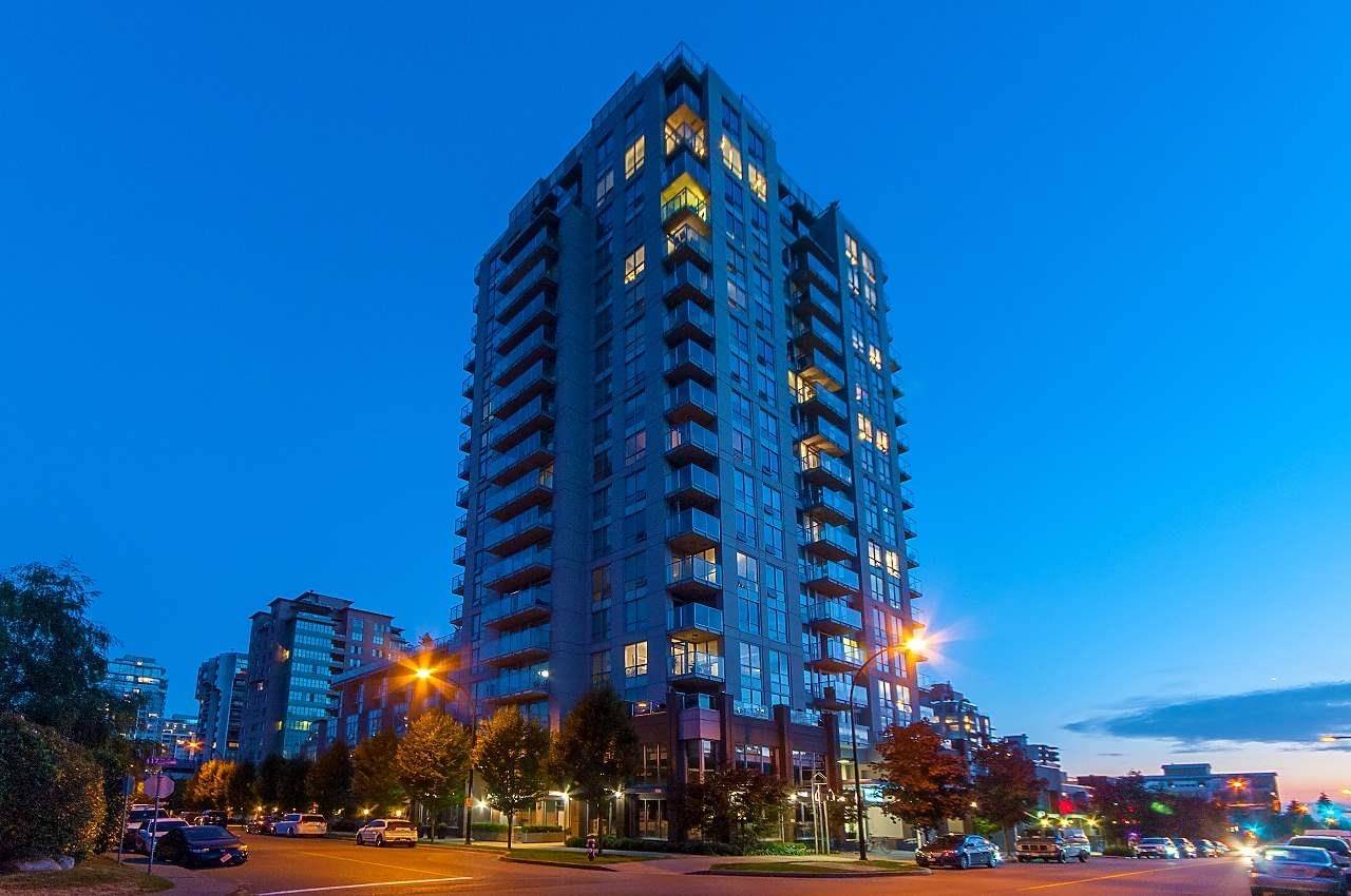 North Vancouver, BC V7L 0C4,135 E 17TH ST #518