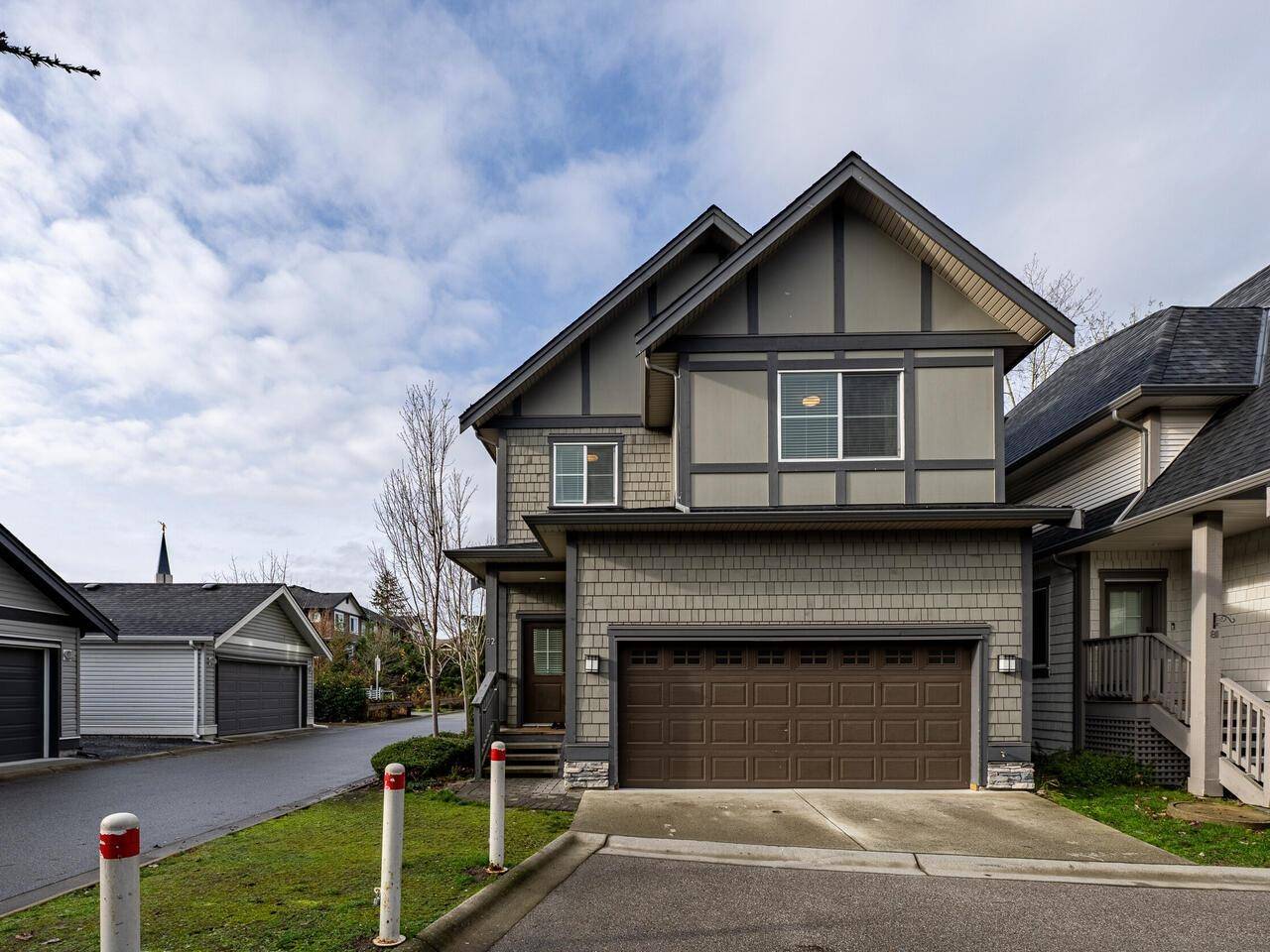 Langley, BC V2Y 3C9,8217 204B ST #82