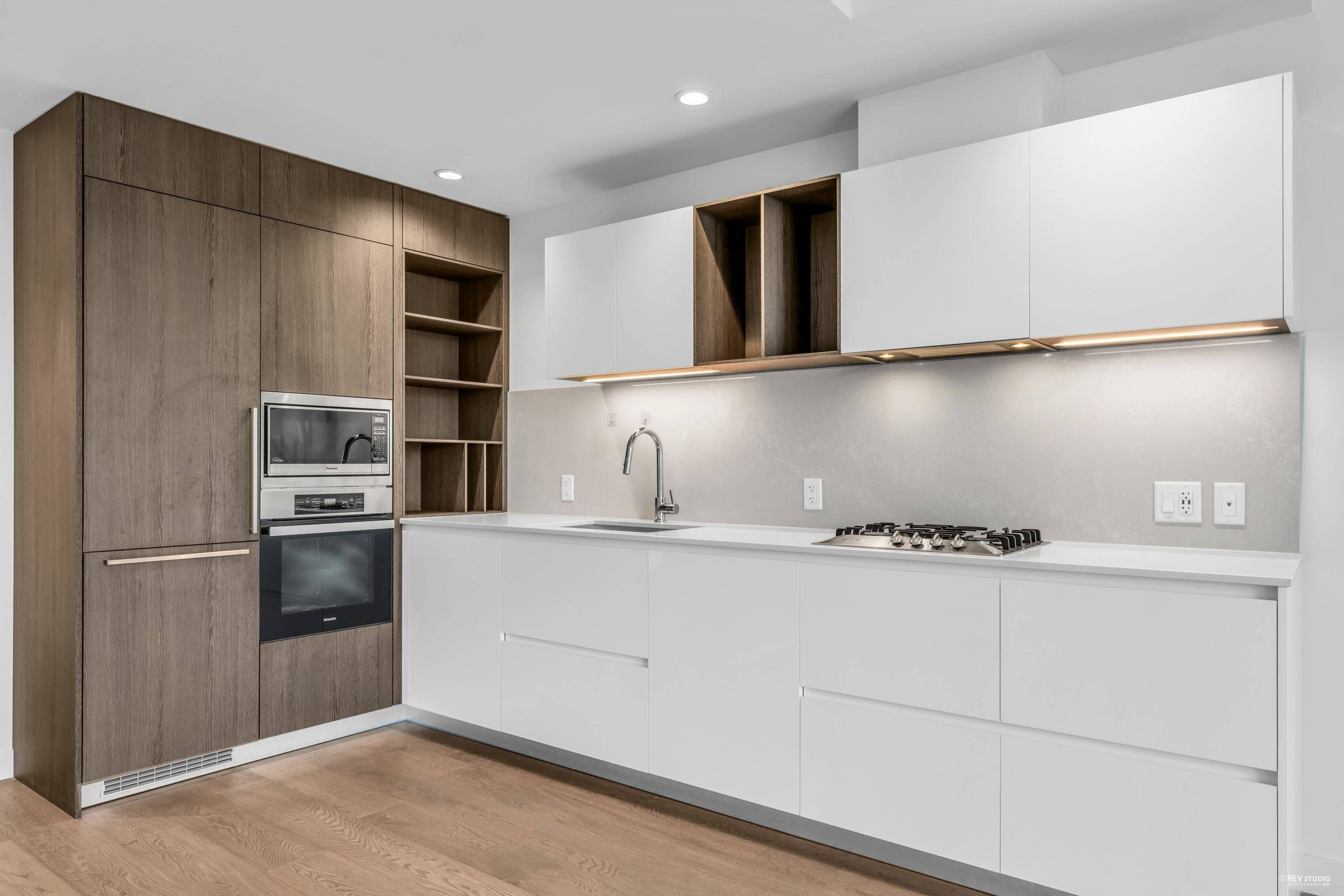Burnaby, BC V5H 0K2,6000 MCKAY AVE #1101