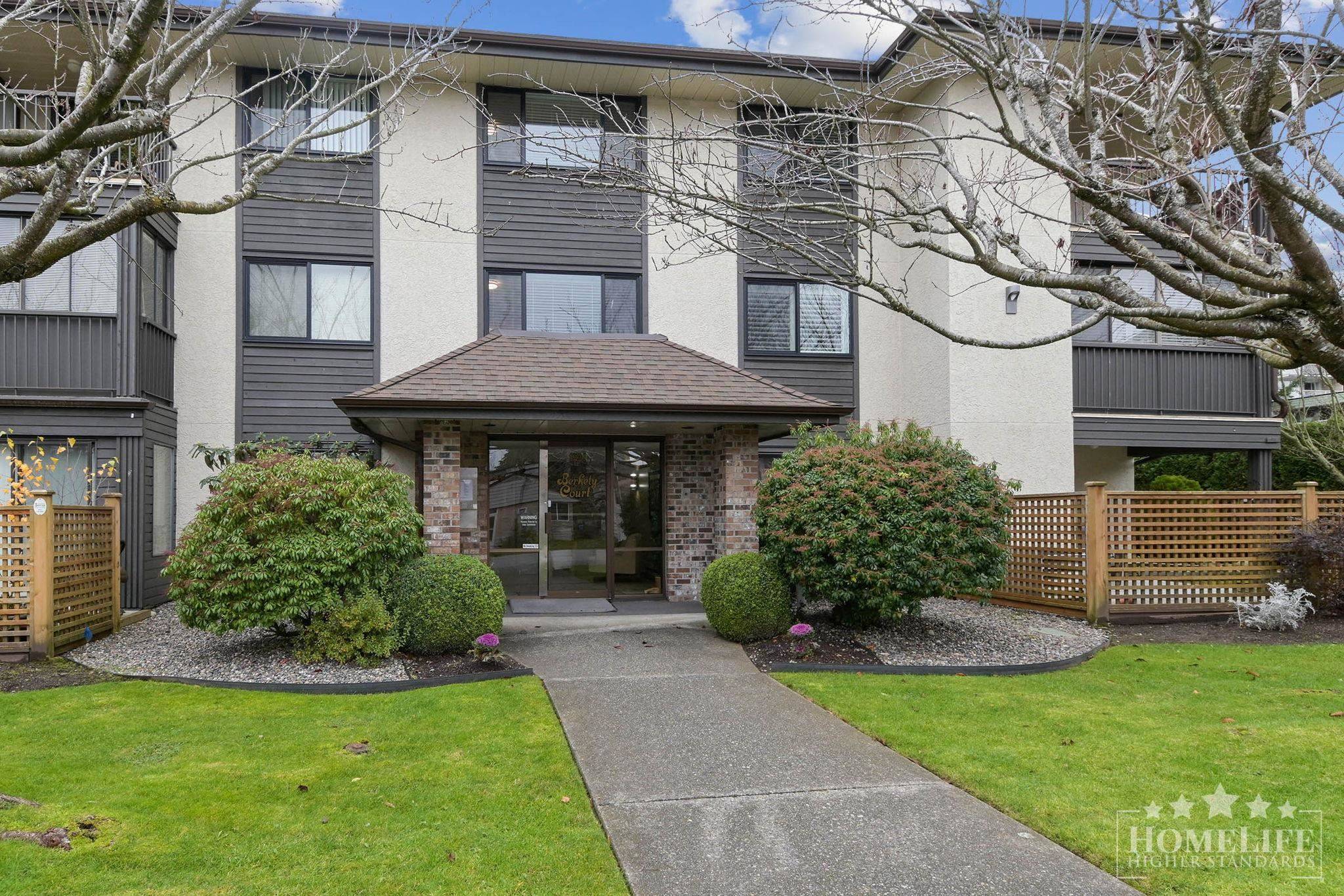 White Rock, BC V4B 4C6,1531 MERKLIN ST #106