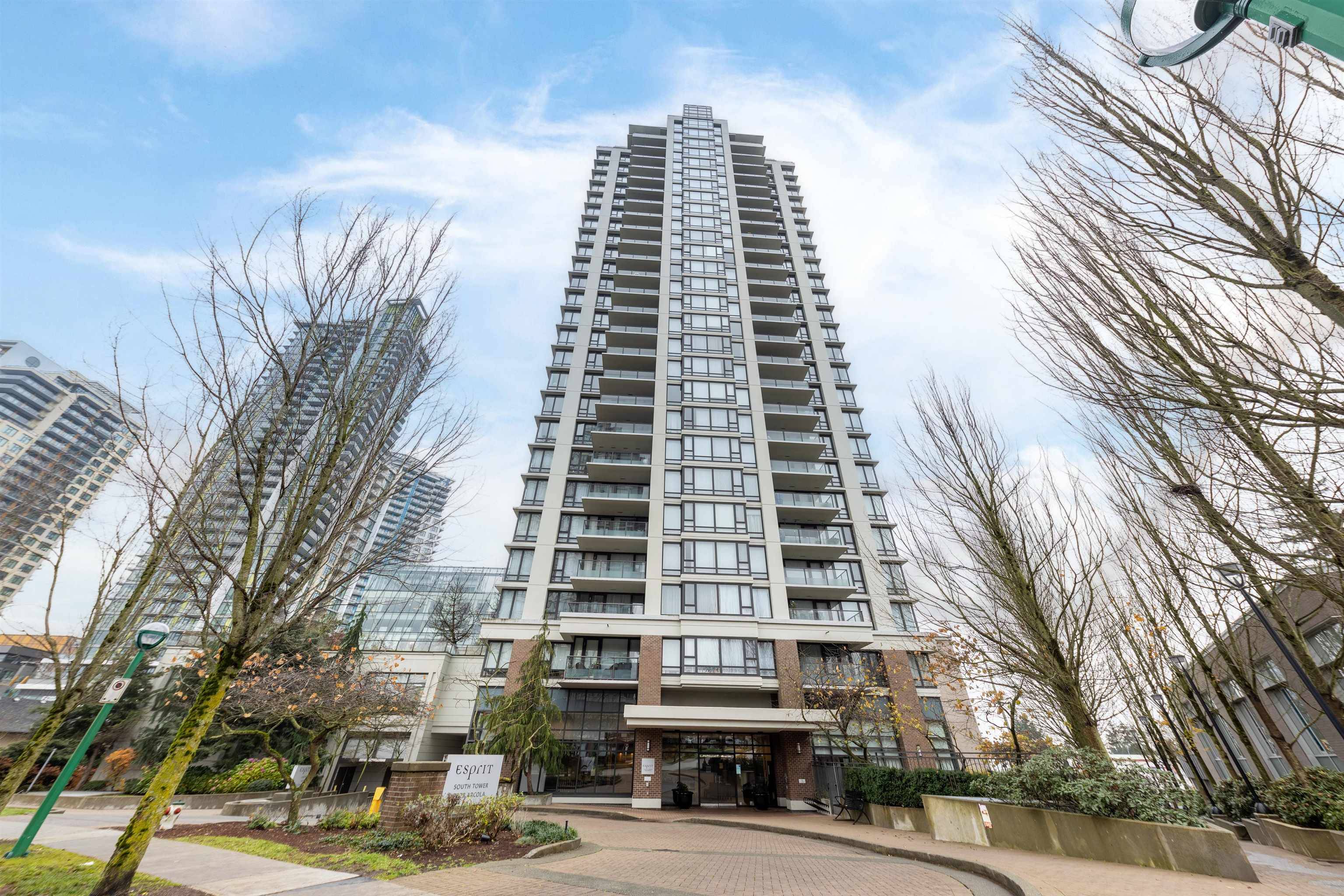 Burnaby, BC V5E 0A7,7328 ARCOLA ST #2607