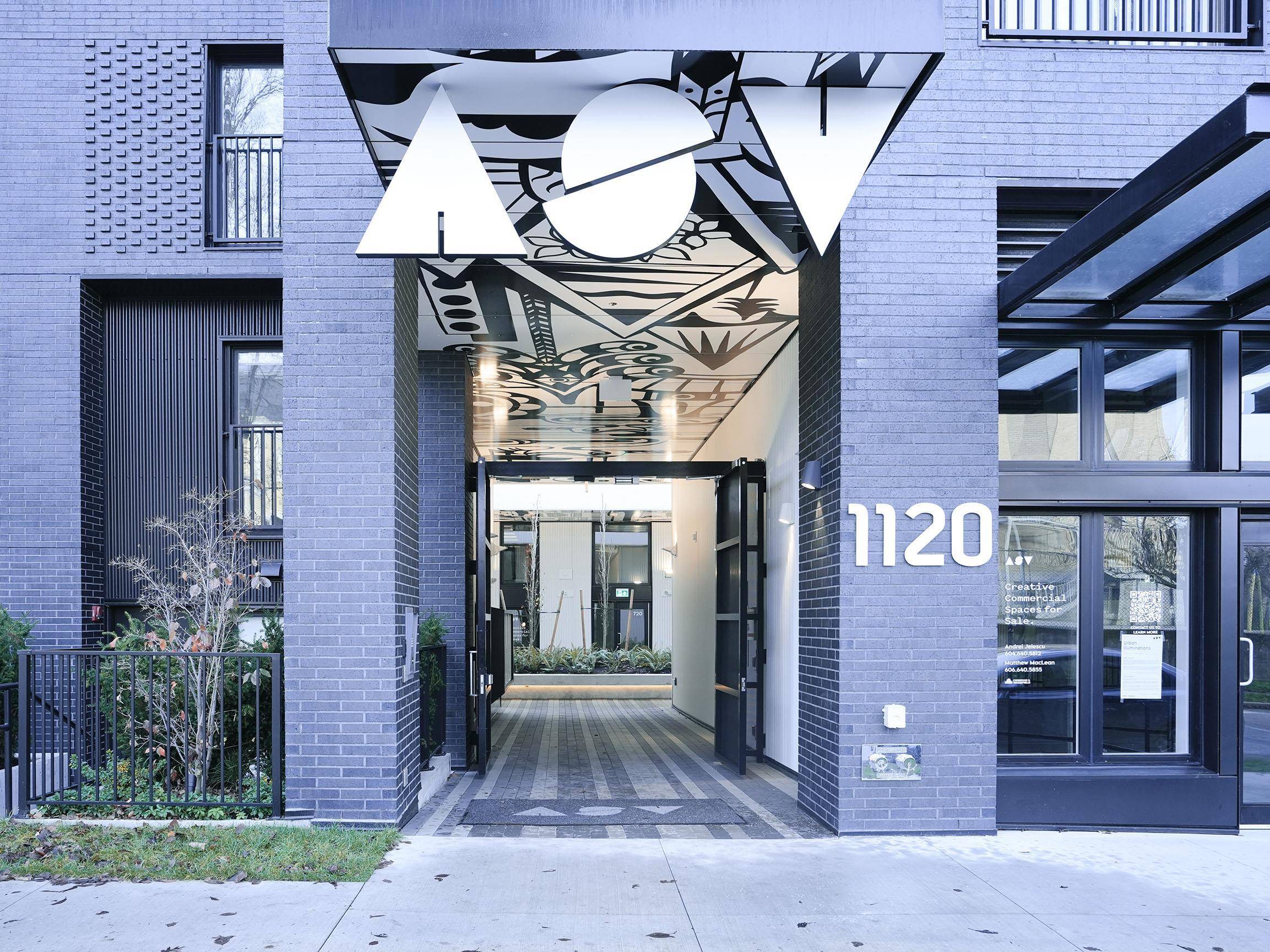 Vancouver, BC V6A 1Z3,1120 E GEORGIA ST #339