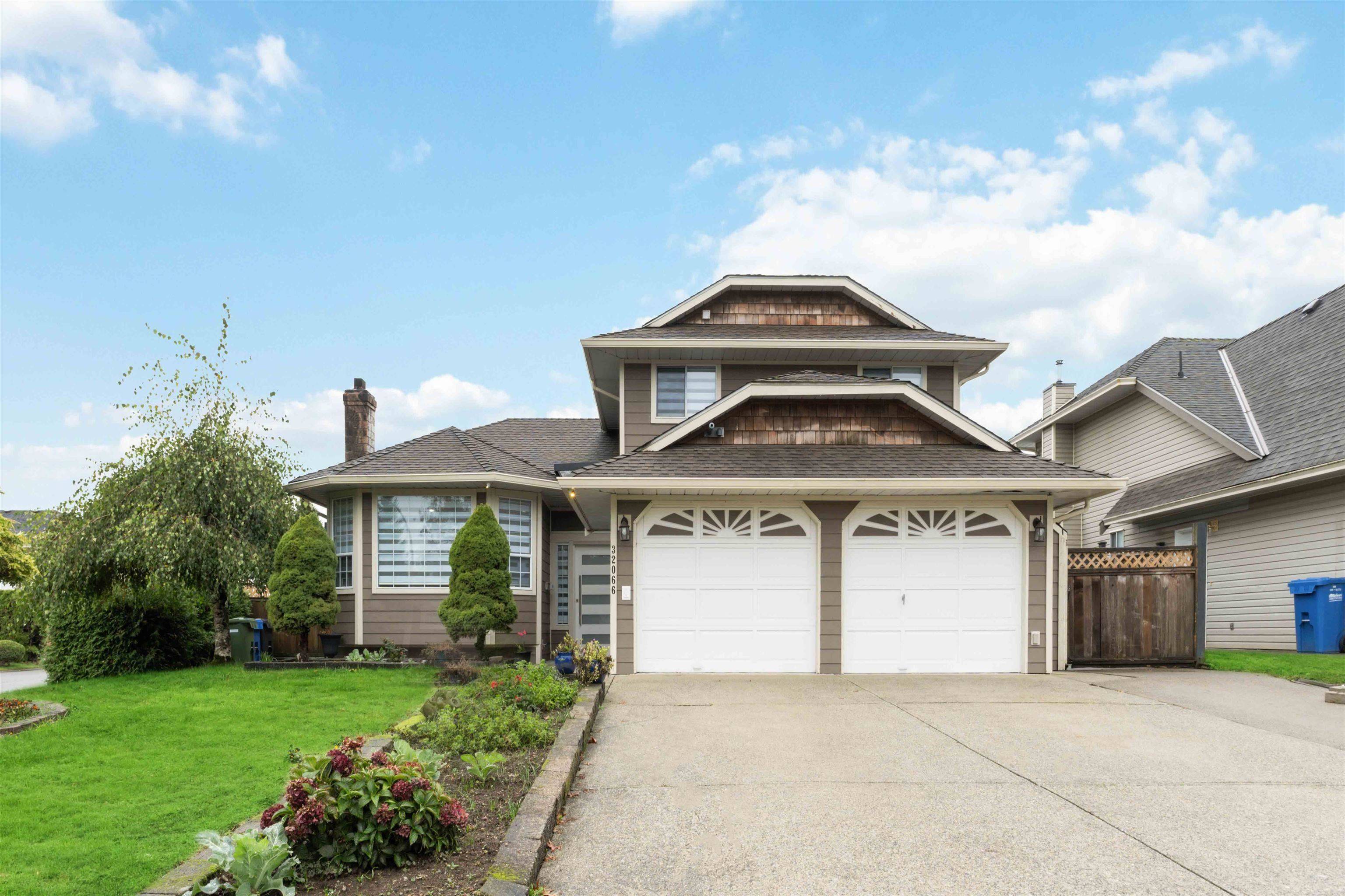 Abbotsford, BC V2T 5B7,32066 SORRENTO AVE