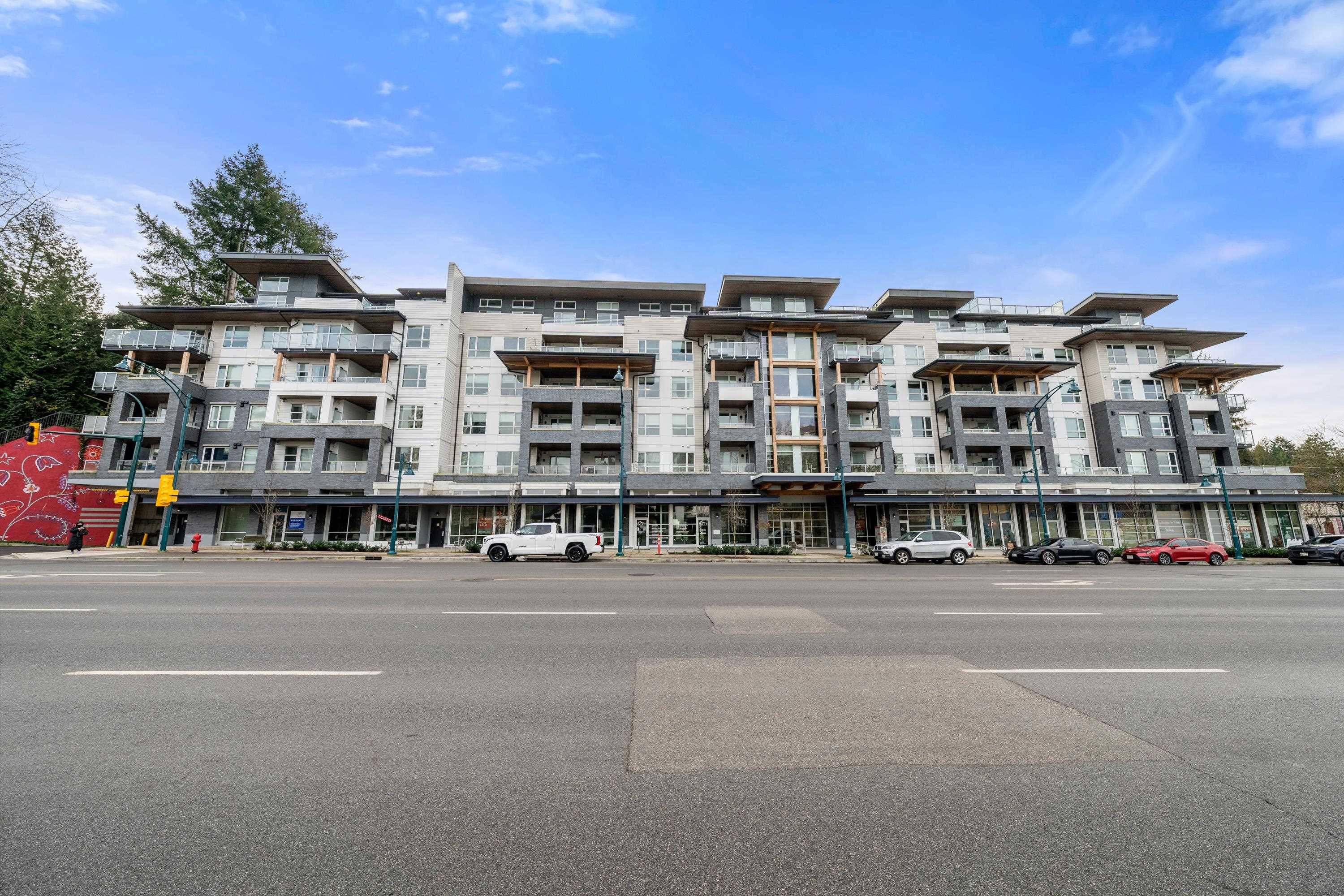 Port Moody, BC V3H 0M4,3229 ST JOHNS ST #511