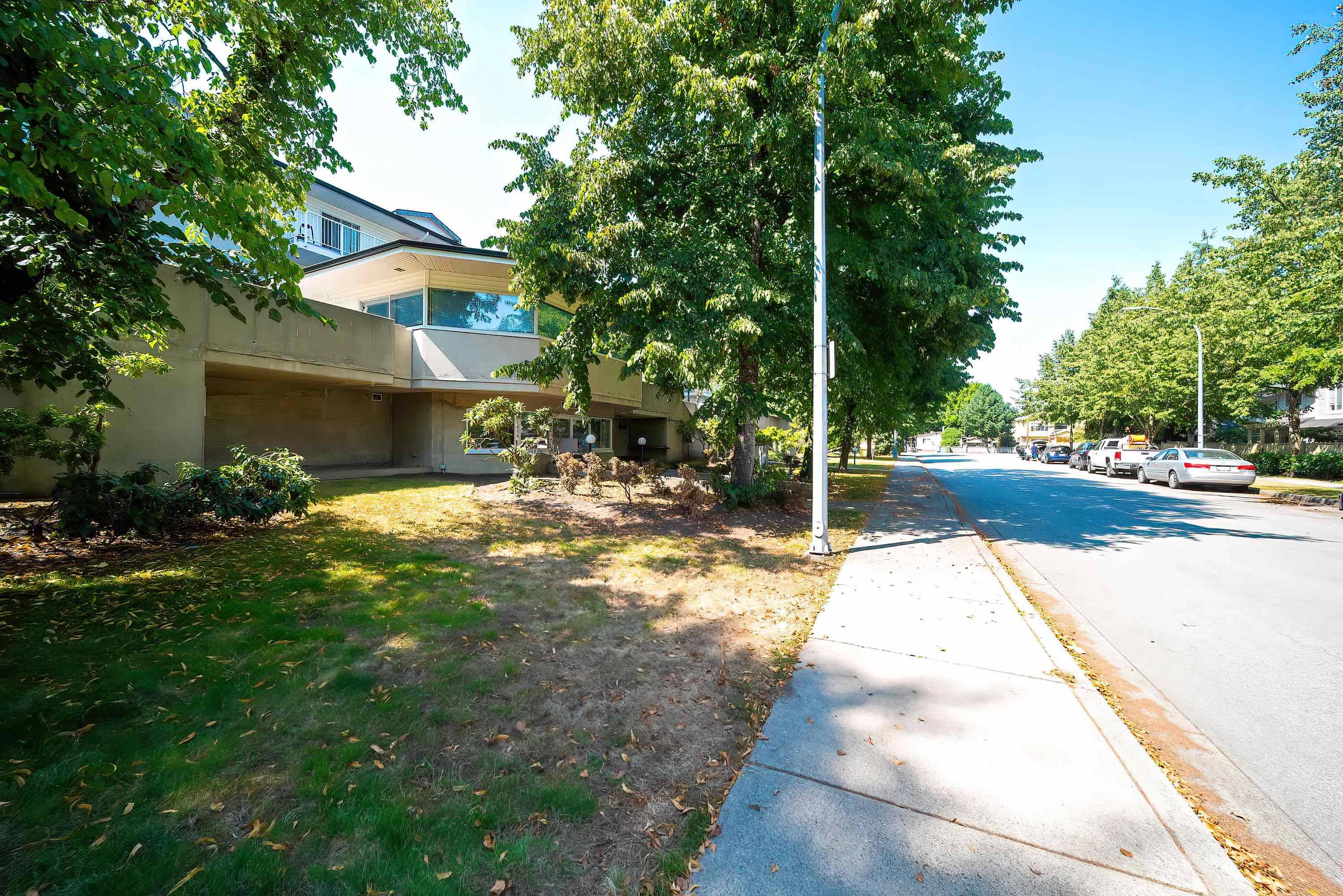 Richmond, BC V6X 3X6,3051 AIREY DR #113