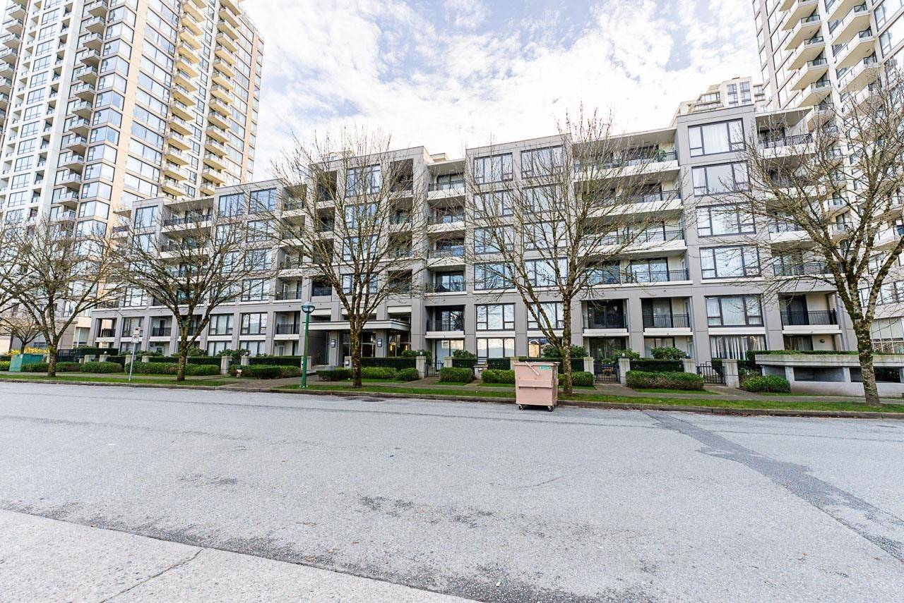 Burnaby, BC V5E 0A2,7138 COLLIER ST #306