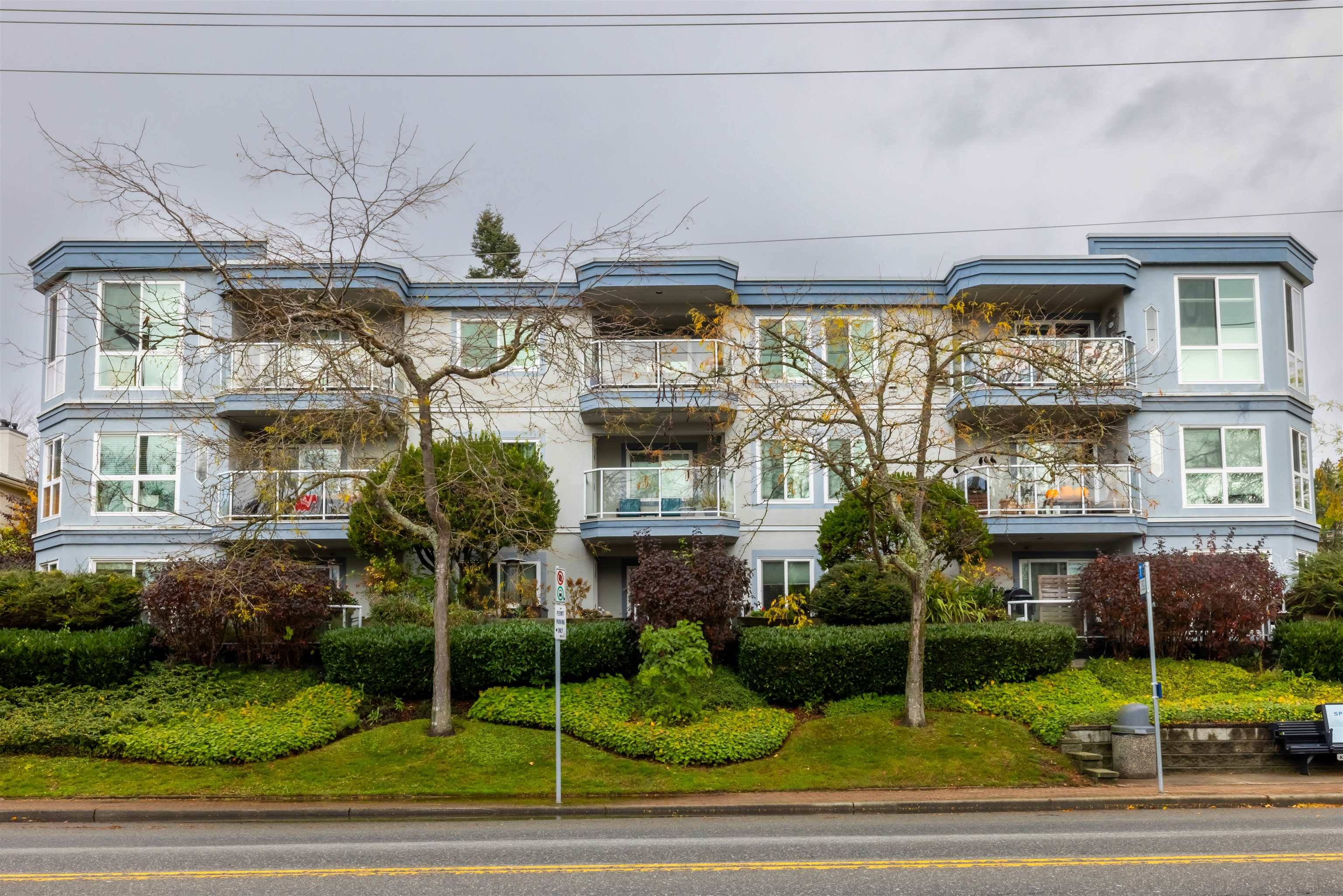 White Rock, BC V4B 1E9,15941 MARINE DR #103