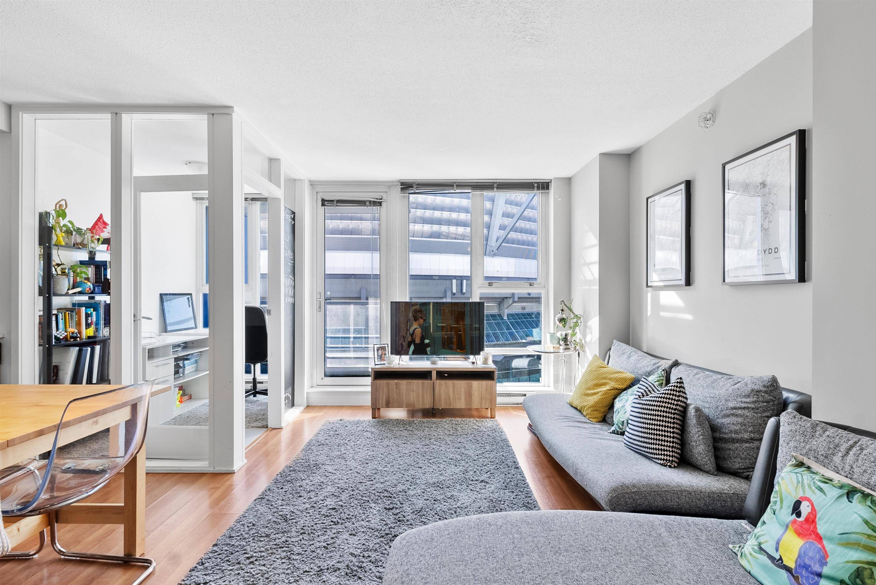 Vancouver, BC V6B 1T8,111 W GEORGIA ST #602