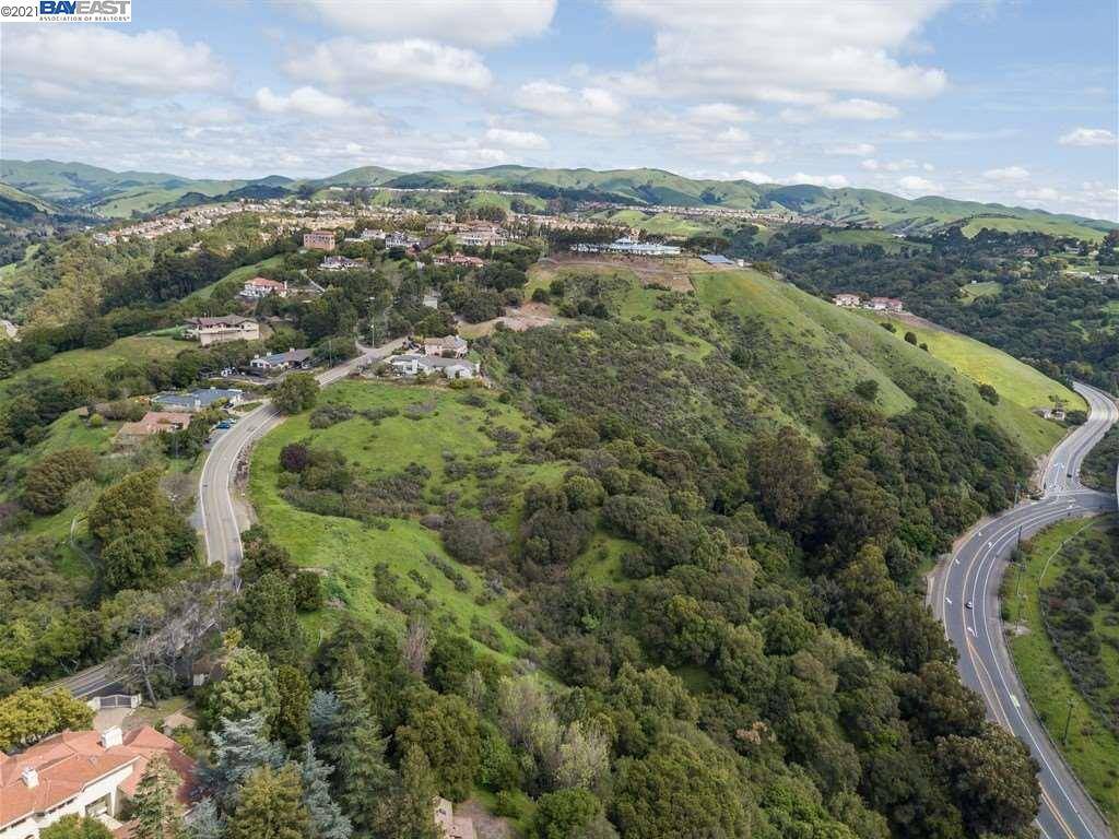 Castro Valley, CA 94552,5427 Jensen Rd Lot #3